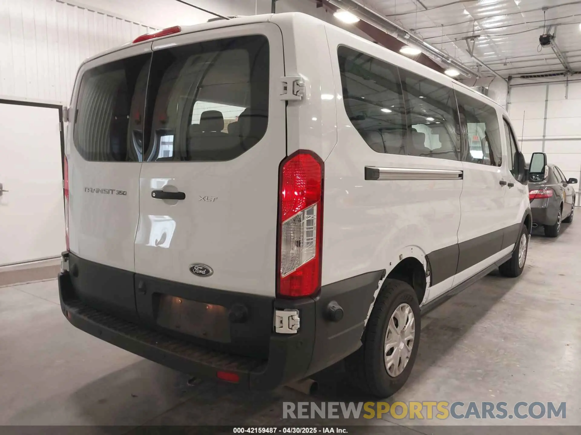 4 fotografías del automóvil dañado 1FBAX2Y88RKA83401 FORD TRANSIT-350 PASSENGER VAN 2024