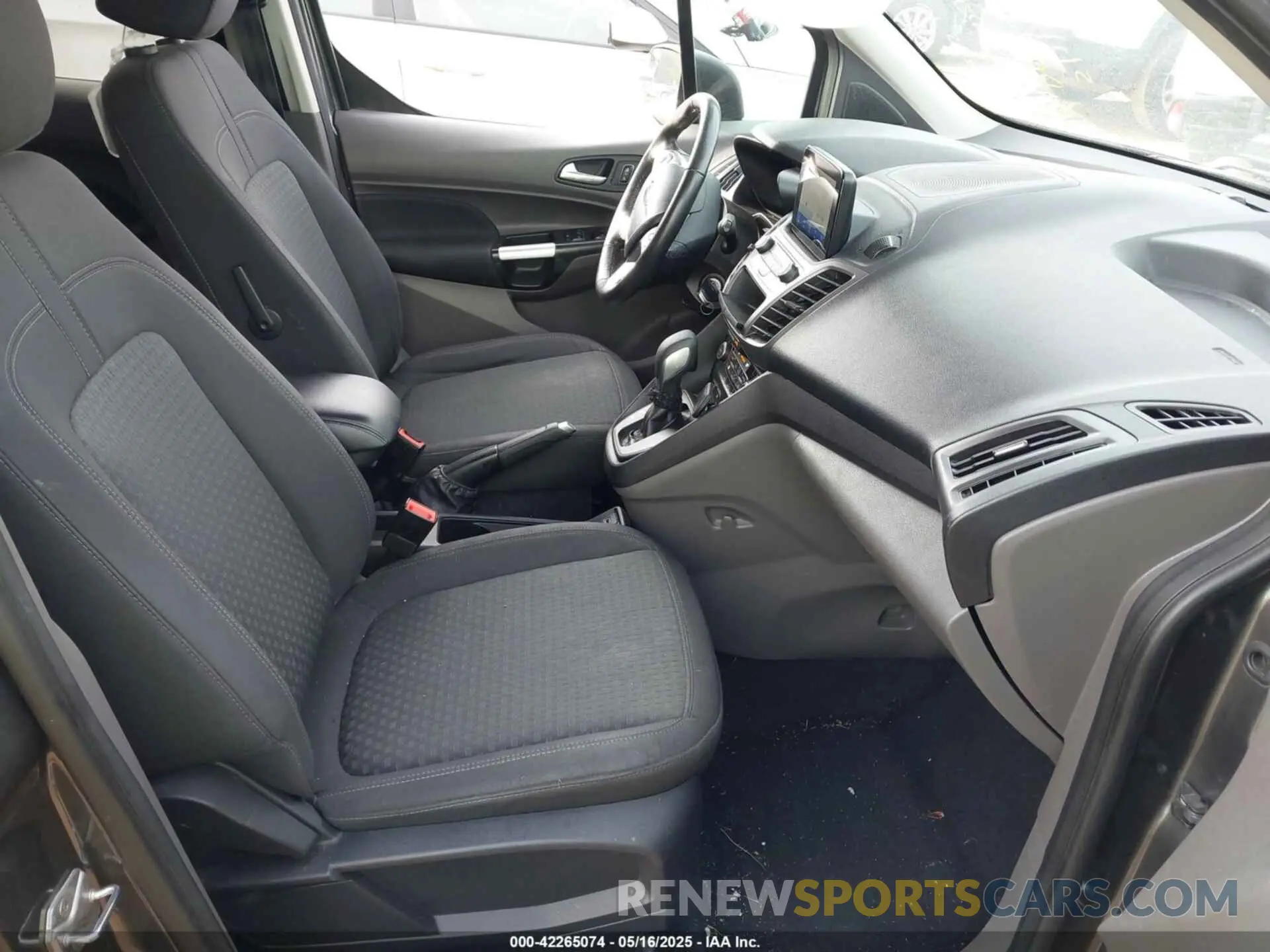 5 fotografías del automóvil dañado NM0GS9F2XK1427203 FORD TRANSIT CONNECT 2019