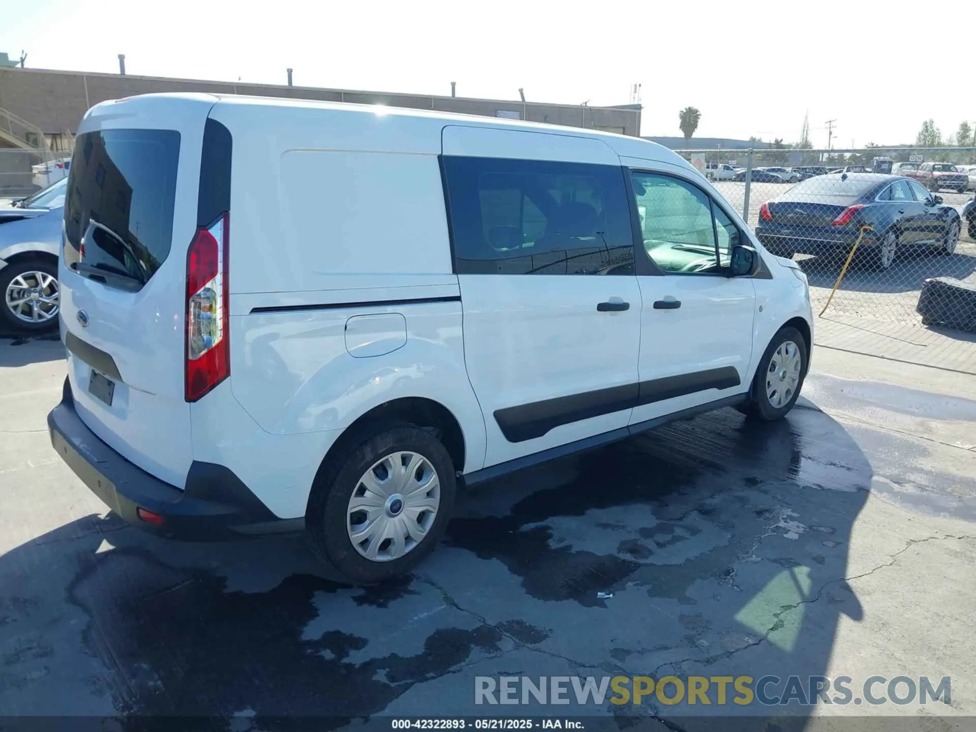 4 fotografías del automóvil dañado NM0LE7F27K1389553 FORD TRANSIT CONNECT 2019