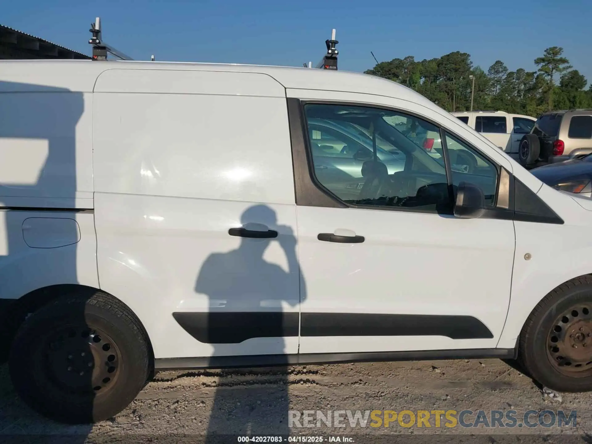 14 fotografías del automóvil dañado NM0LS6E26K1391010 FORD TRANSIT CONNECT 2019