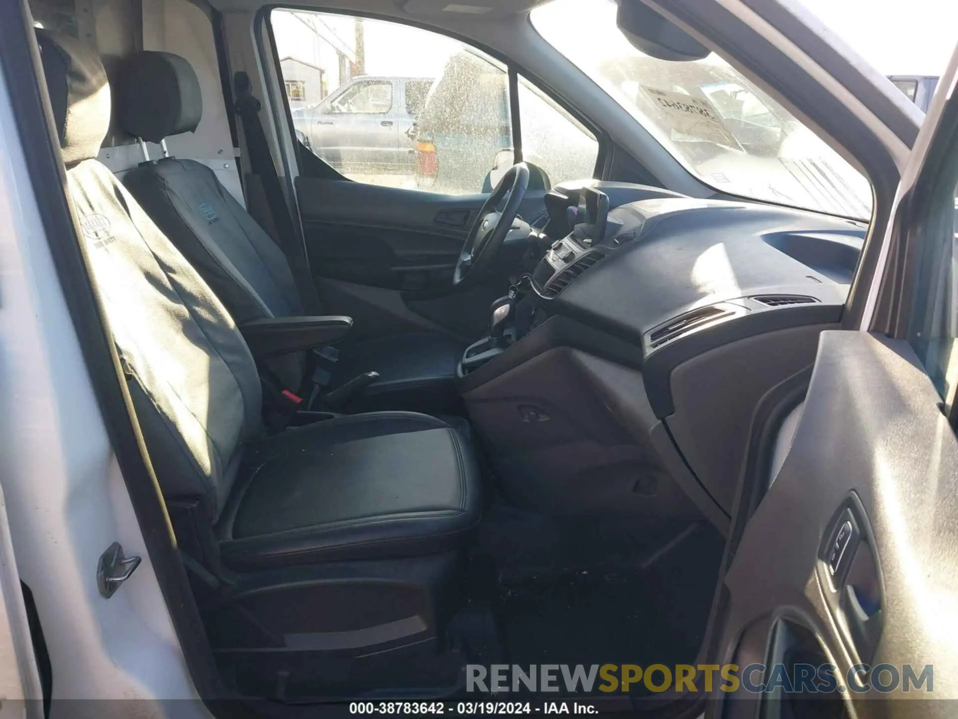 5 fotografías del automóvil dañado NM0LS6E27K1392019 FORD TRANSIT CONNECT 2019