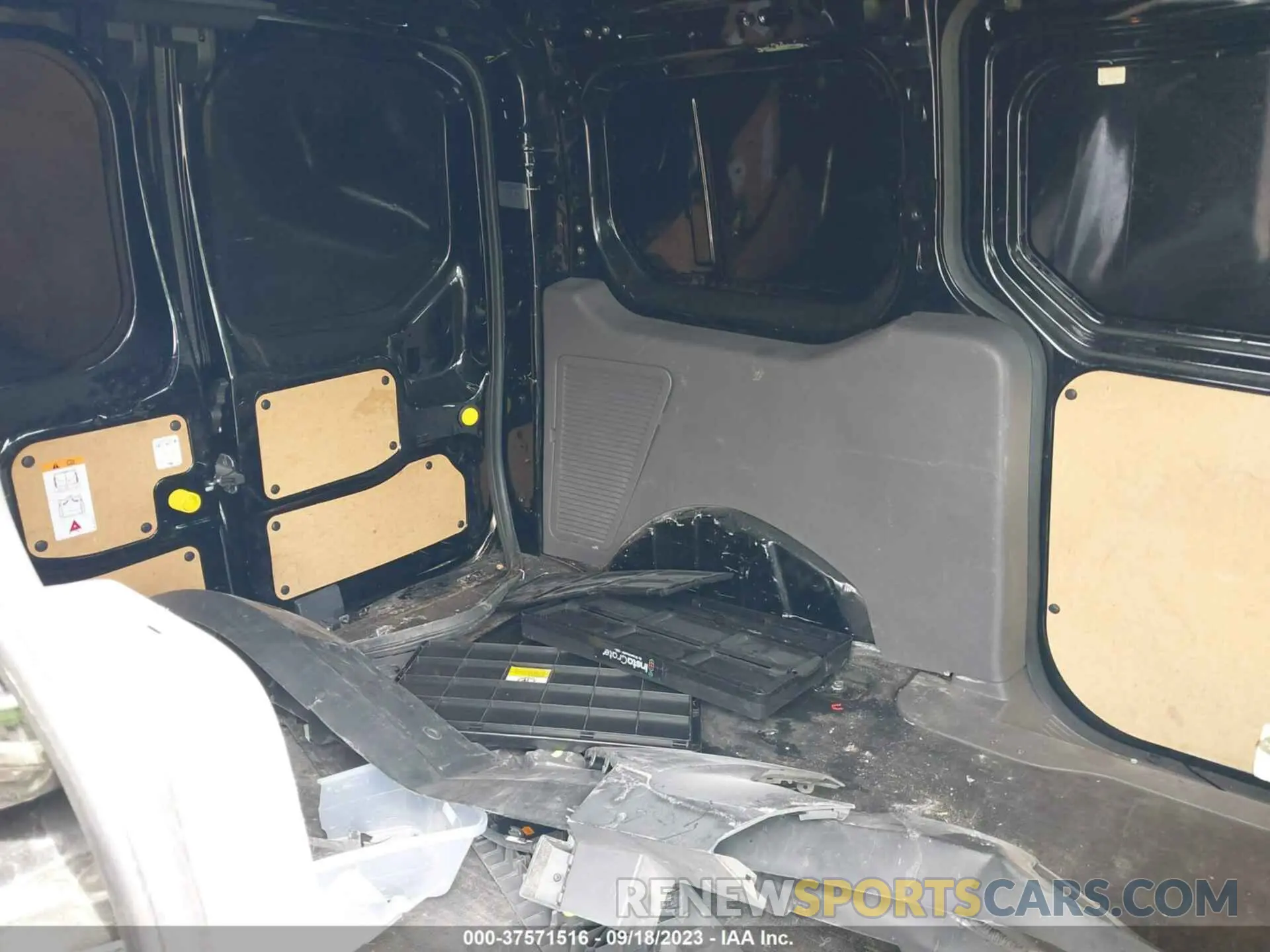 8 fotografías del automóvil dañado NM0LS7E22K1420945 FORD TRANSIT CONNECT 2019
