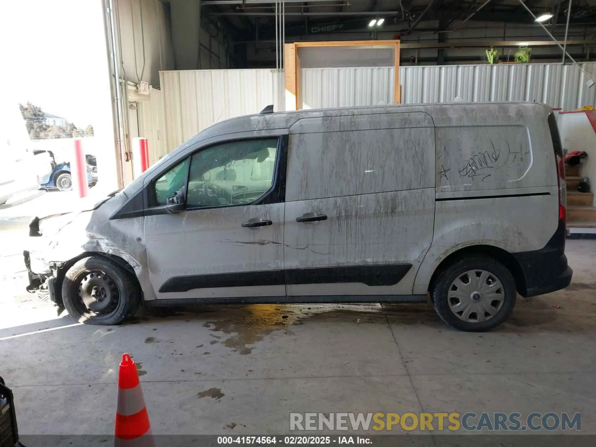 14 fotografías del automóvil dañado NM0LS7E23K1390306 FORD TRANSIT CONNECT 2019