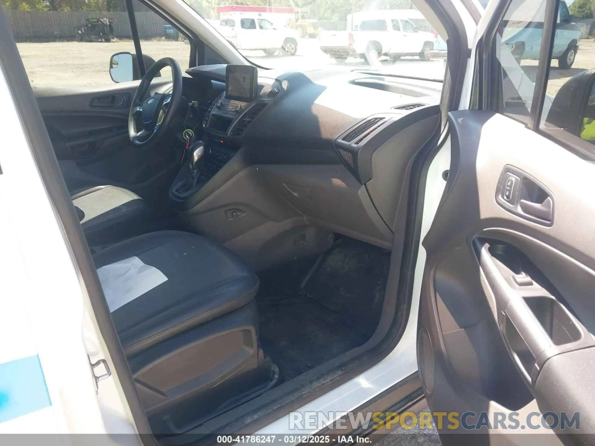 5 fotografías del automóvil dañado NM0LS7E25K1391621 FORD TRANSIT CONNECT 2019
