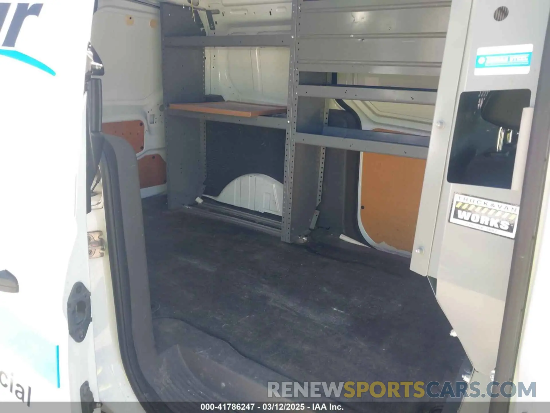 8 fotografías del automóvil dañado NM0LS7E25K1391621 FORD TRANSIT CONNECT 2019