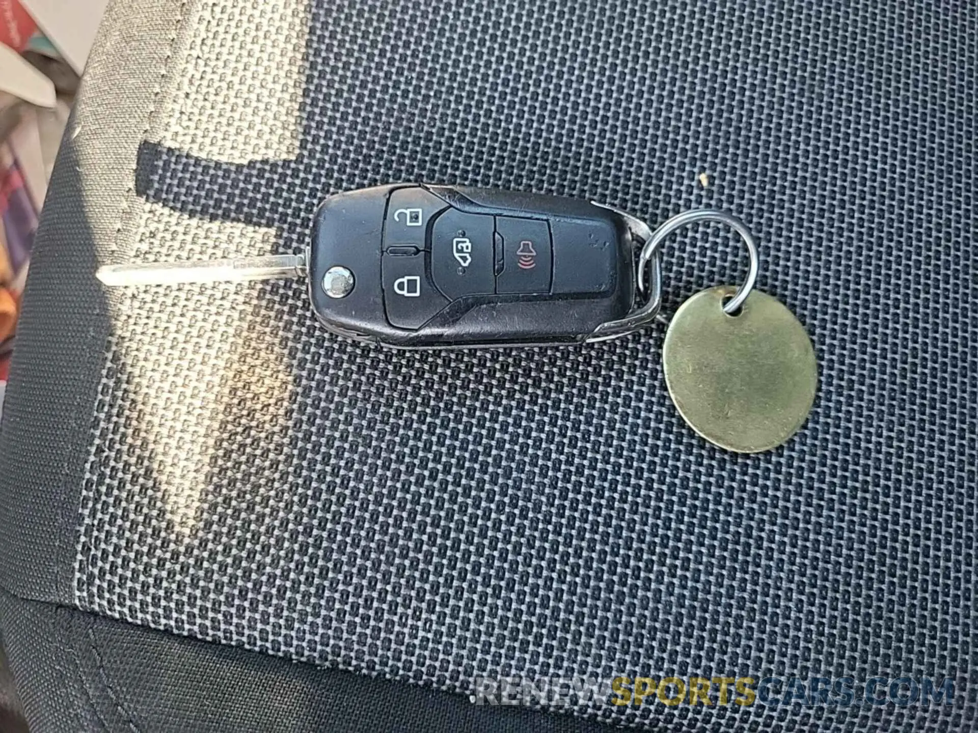 11 fotografías del automóvil dañado NM0LS7E26K1387898 FORD TRANSIT CONNECT 2019