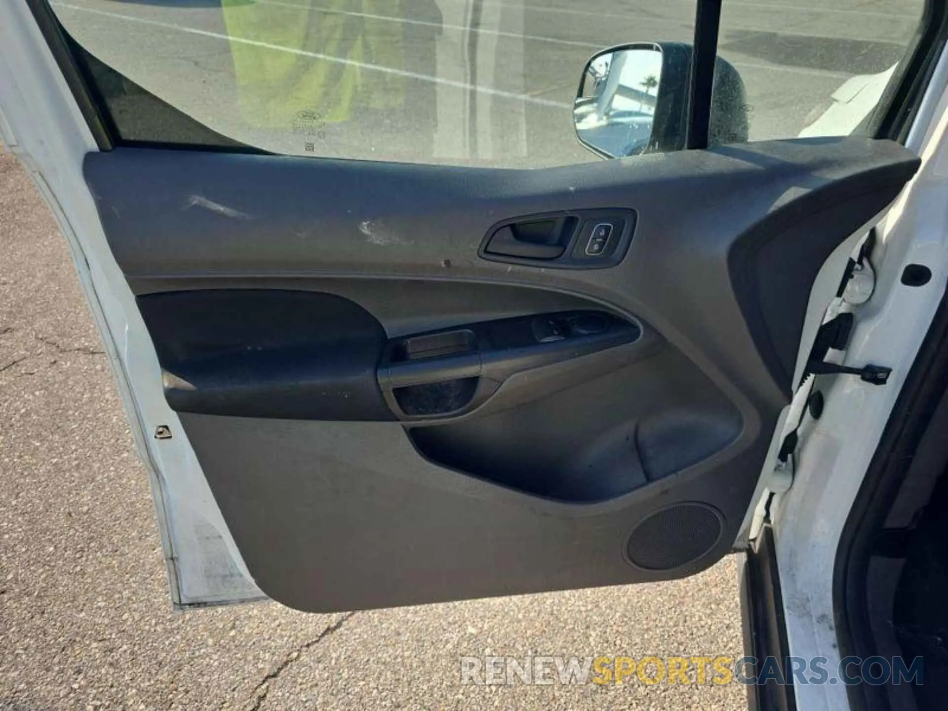4 fotografías del automóvil dañado NM0LS7E26K1410399 FORD TRANSIT CONNECT 2019