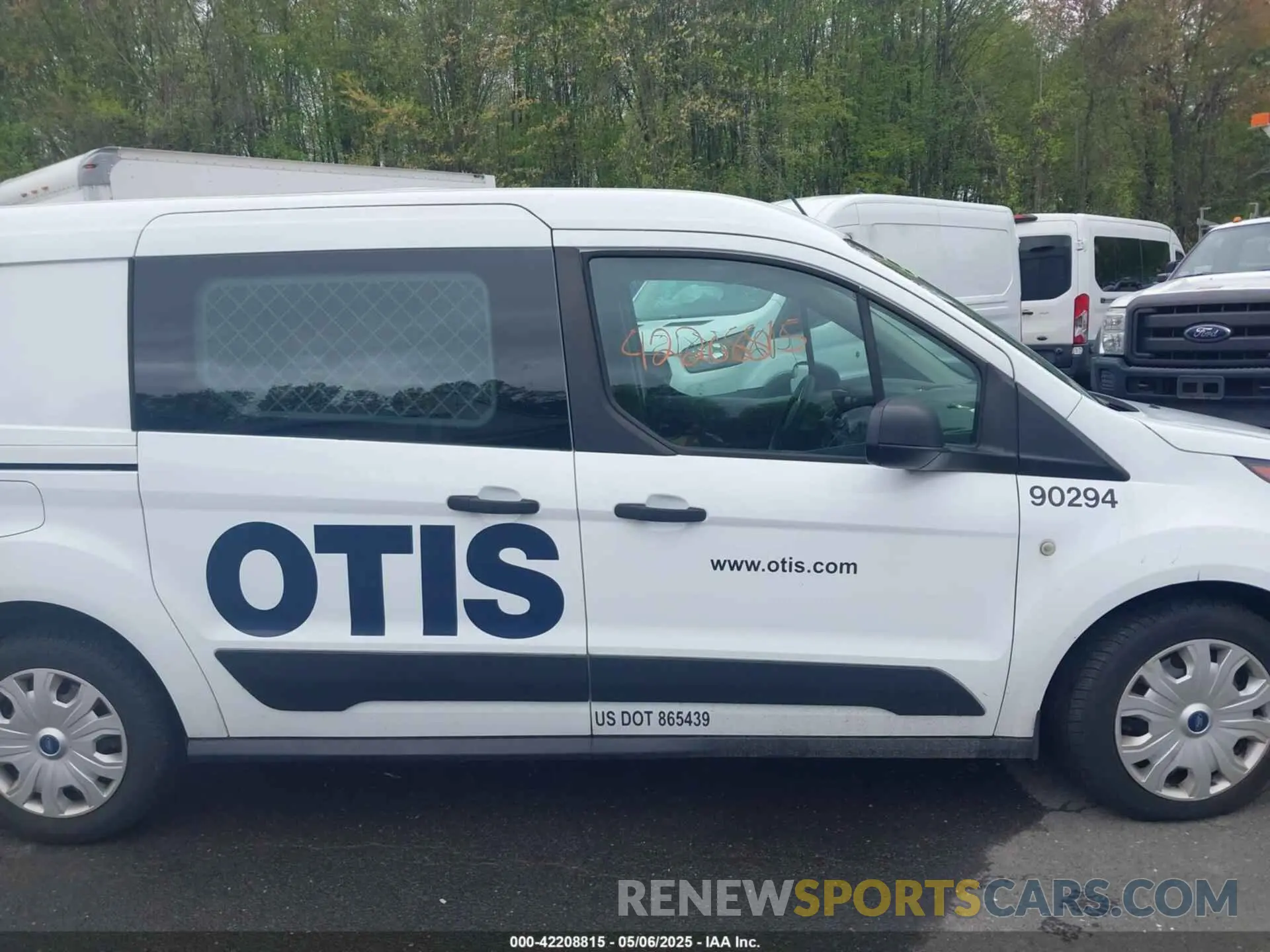 13 fotografías del automóvil dañado NM0LS7E27K1404689 FORD TRANSIT CONNECT 2019