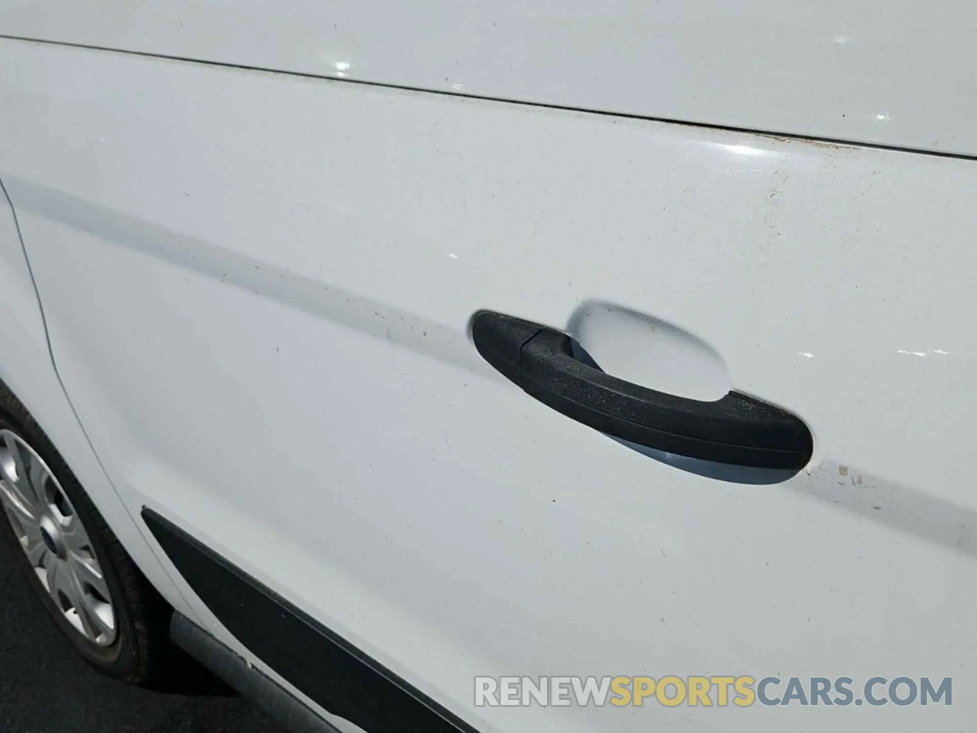 15 fotografías del automóvil dañado NM0LS7E28K1389698 FORD TRANSIT CONNECT 2019
