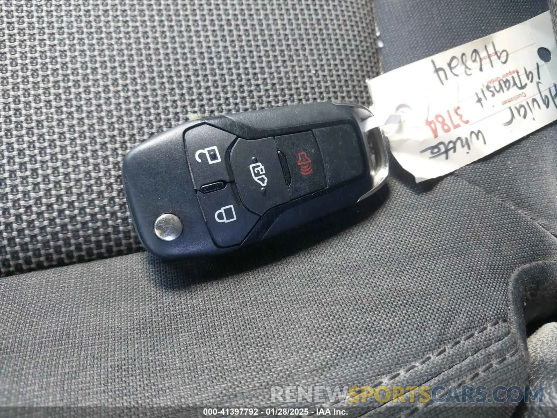 11 fotografías del automóvil dañado NM0LS7E28K1391967 FORD TRANSIT CONNECT 2019