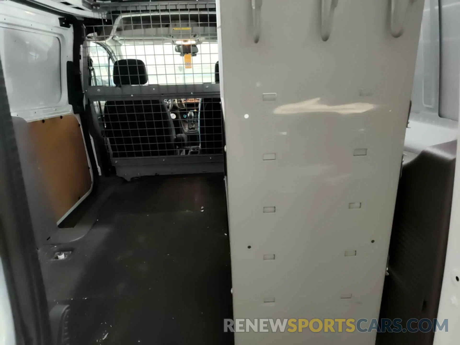 13 fotografías del automóvil dañado NM0LS7E28K1431545 FORD TRANSIT CONNECT 2019