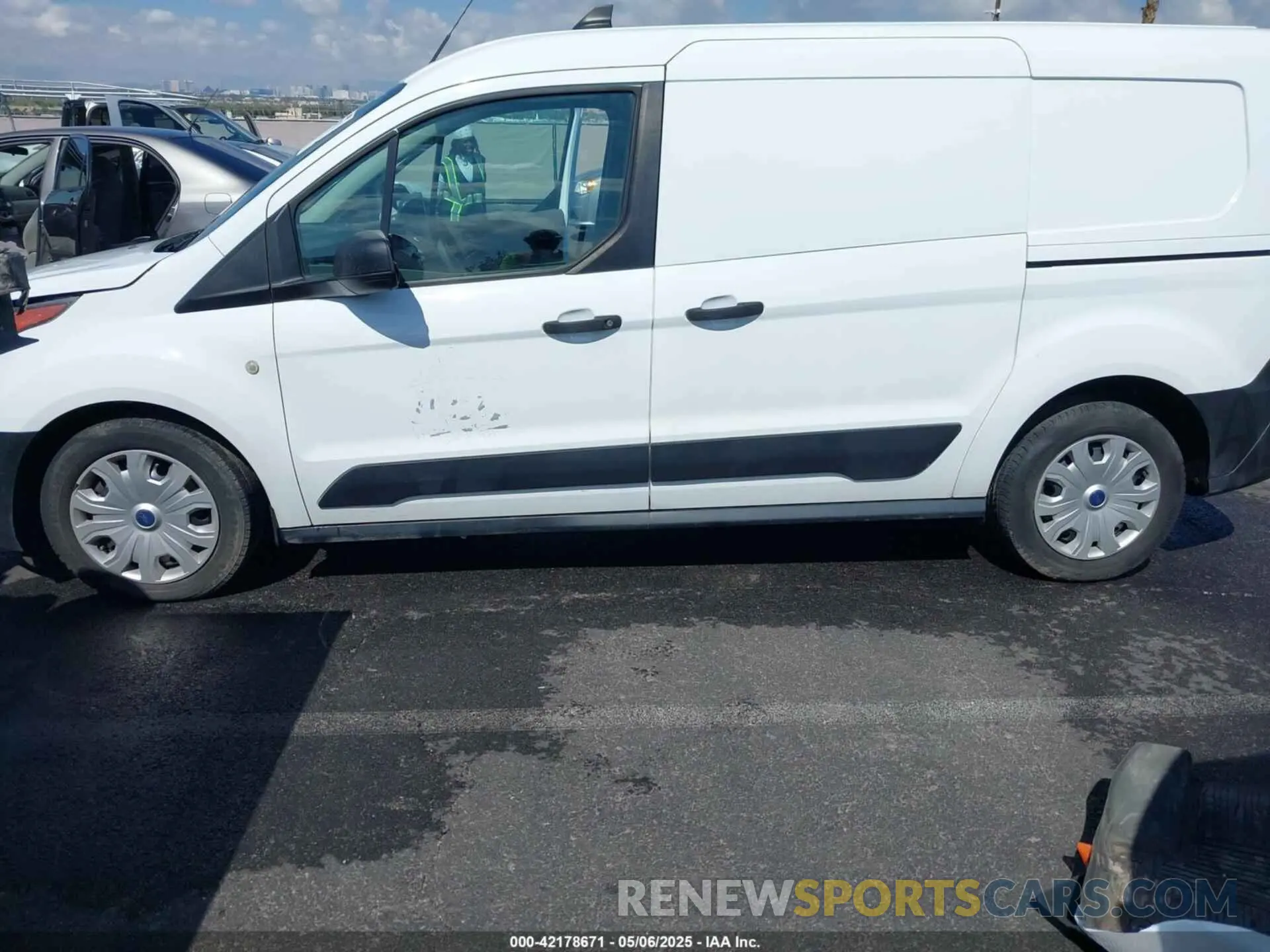 6 fotografías del automóvil dañado NM0LS7E29K1417122 FORD TRANSIT CONNECT 2019