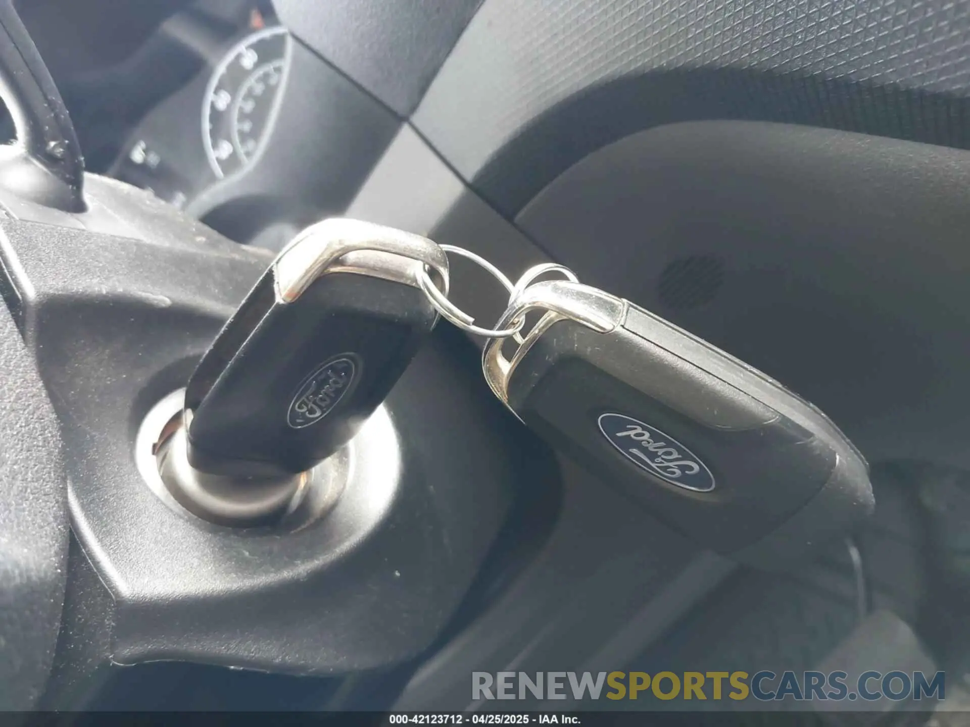 11 fotografías del automóvil dañado NM0LS7E2XK1401477 FORD TRANSIT CONNECT 2019