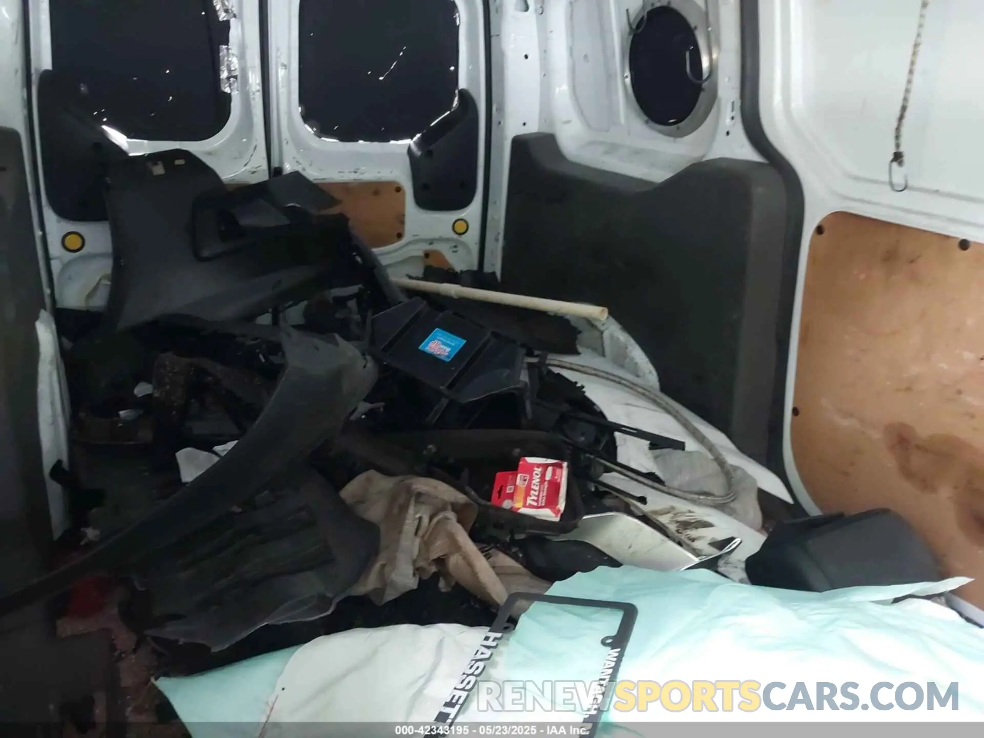 8 fotografías del automóvil dañado NM0LS7E2XK1406968 FORD TRANSIT CONNECT 2019
