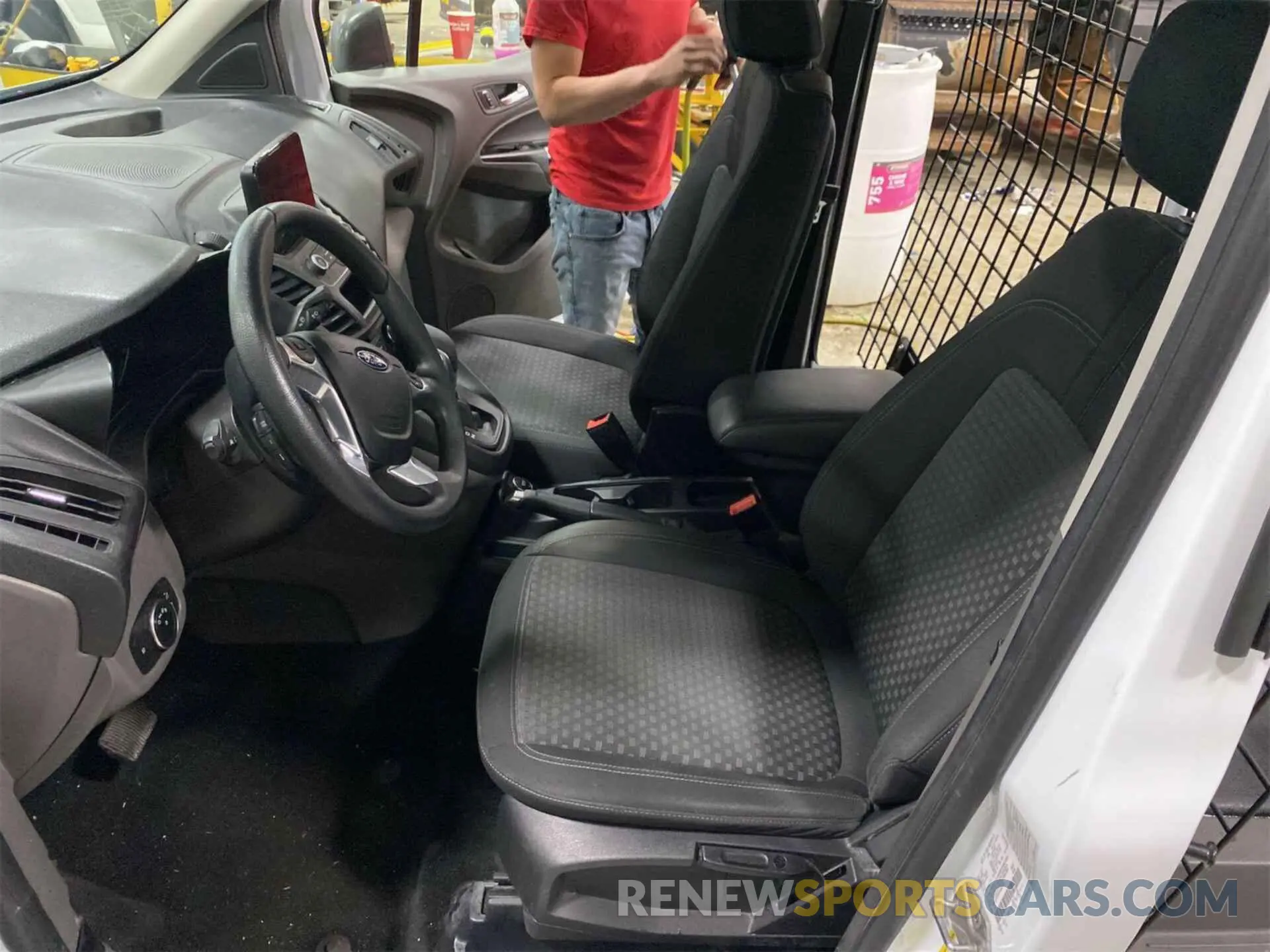 17 fotografías del automóvil dañado NM0LS7F21K1430316 FORD TRANSIT CONNECT 2019