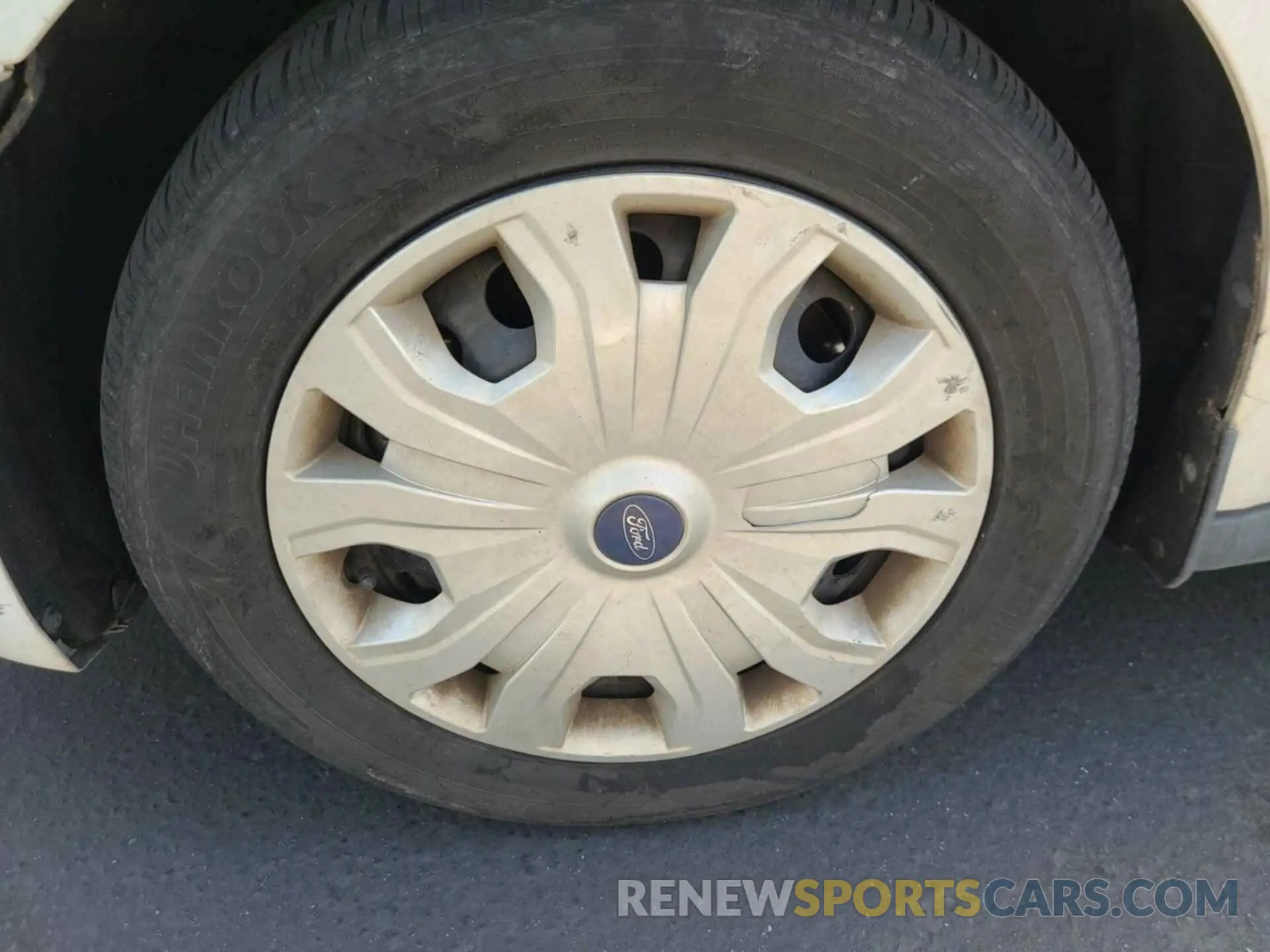 10 fotografías del automóvil dañado NM0LS7F2XK1403650 FORD TRANSIT CONNECT 2019