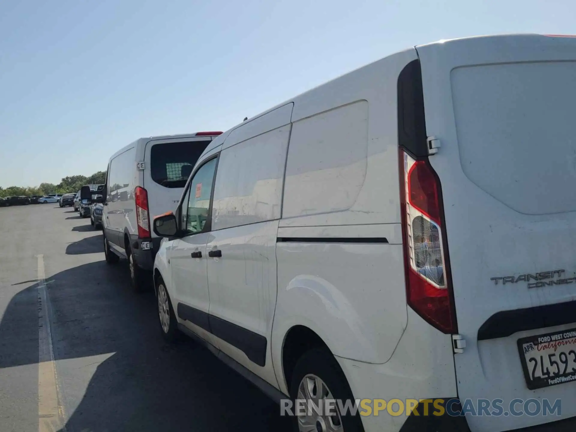 16 fotografías del automóvil dañado NM0LS7F2XK1403650 FORD TRANSIT CONNECT 2019