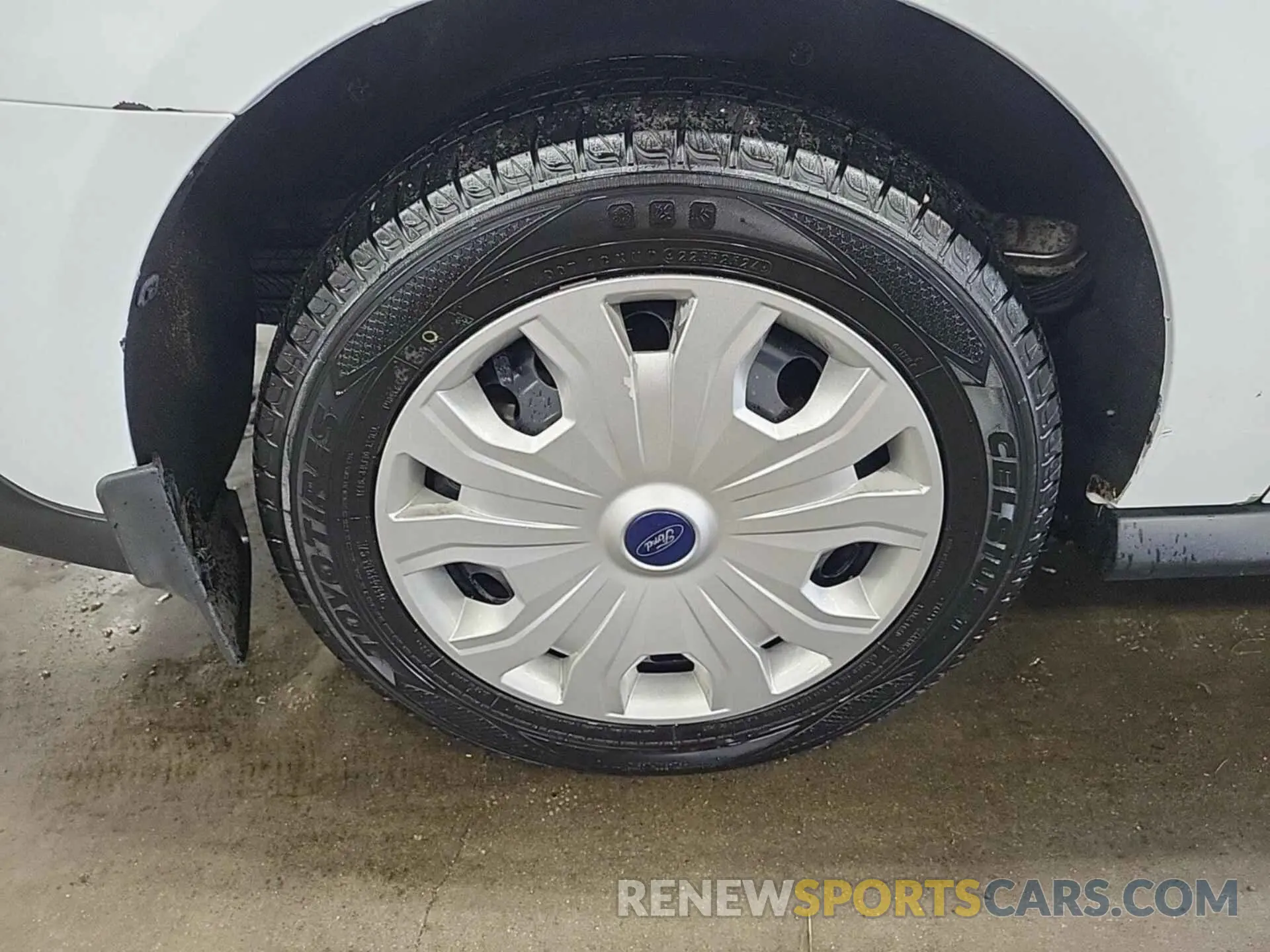14 fotografías del automóvil dañado NM0LS7F71K1427654 FORD TRANSIT CONNECT 2019