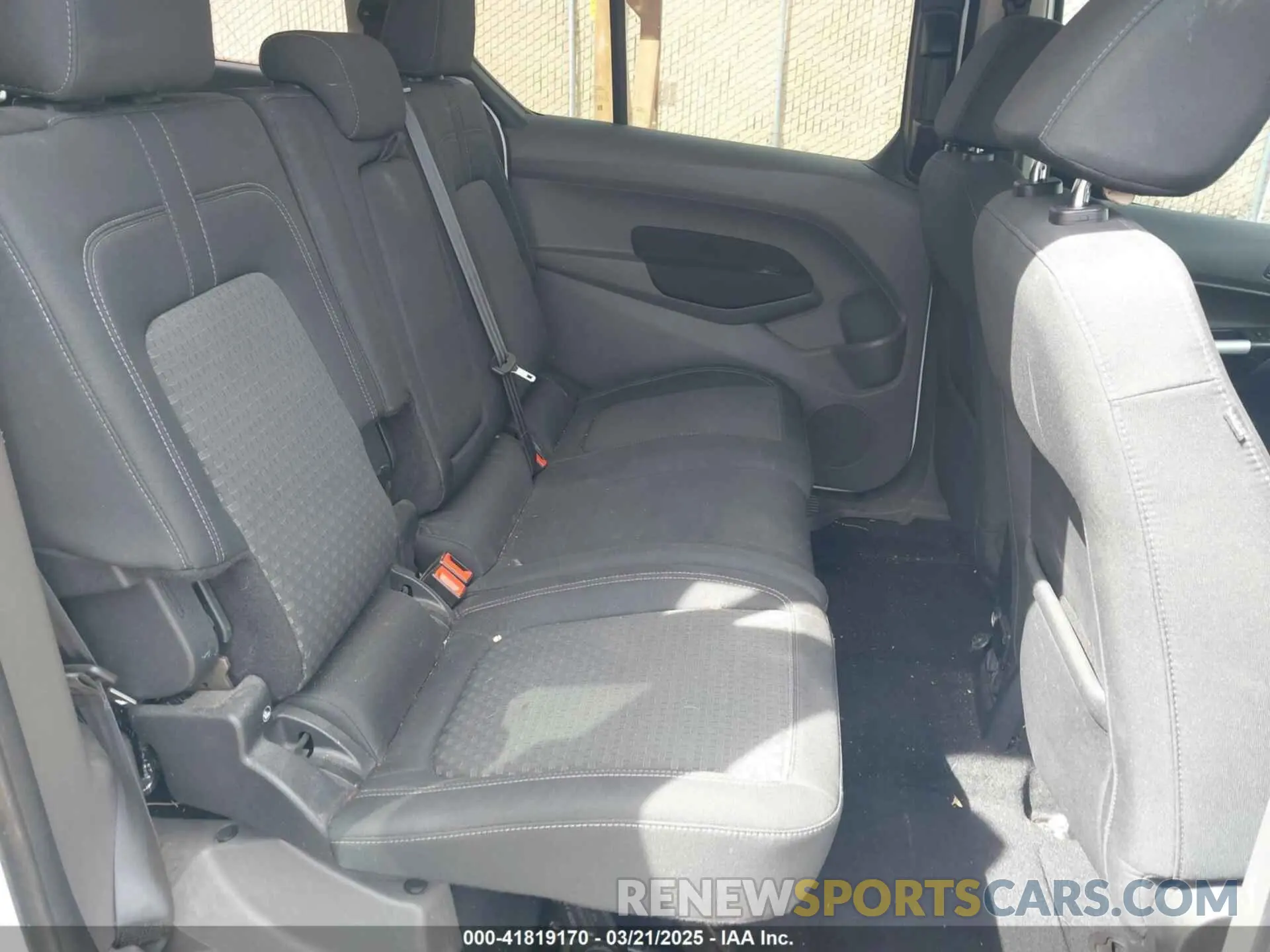 8 fotografías del automóvil dañado NM0GS9F22L1436947 FORD TRANSIT CONNECT 2020