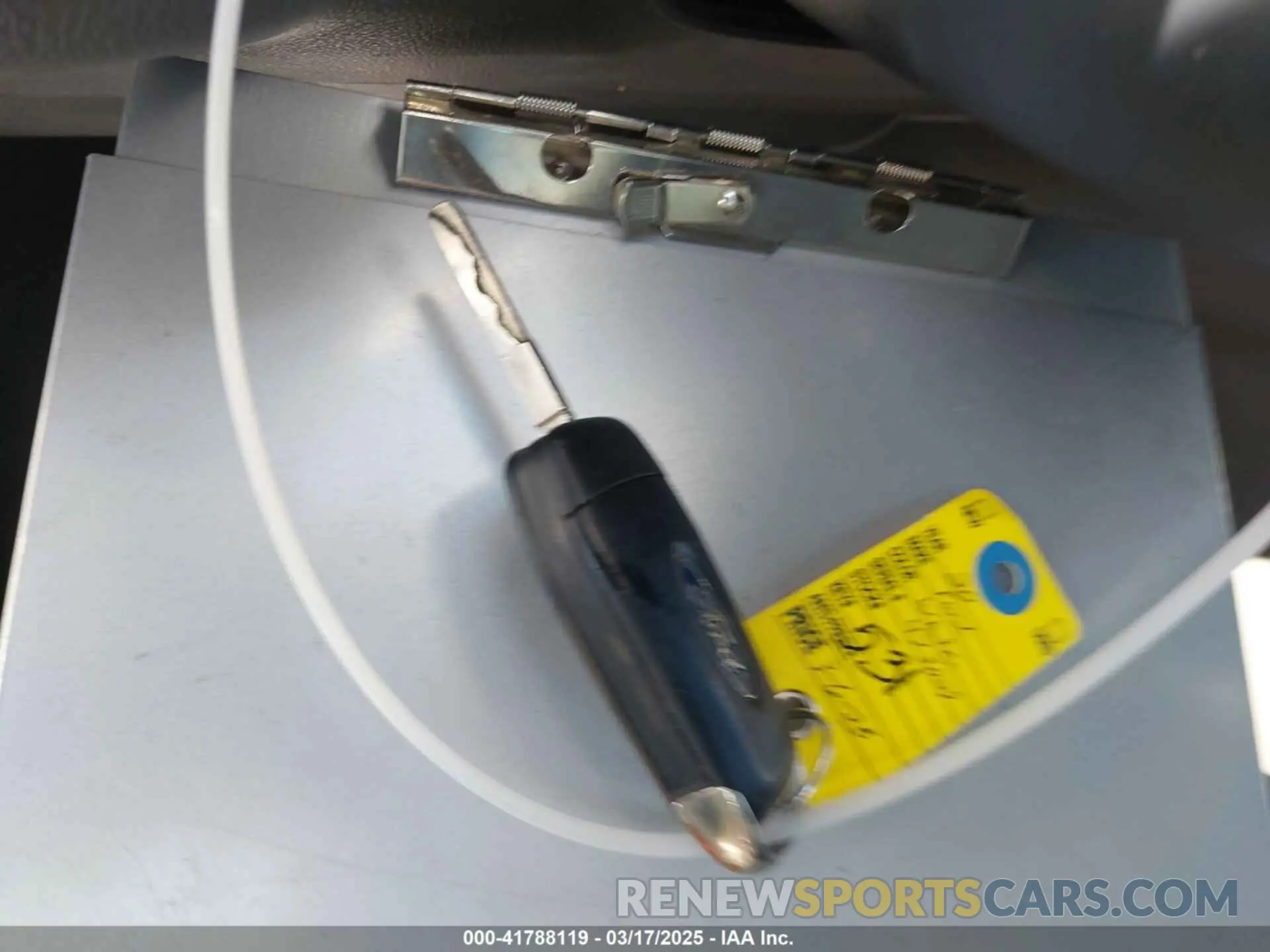 11 fotografías del automóvil dañado NM0LS7E20L1473029 FORD TRANSIT CONNECT 2020