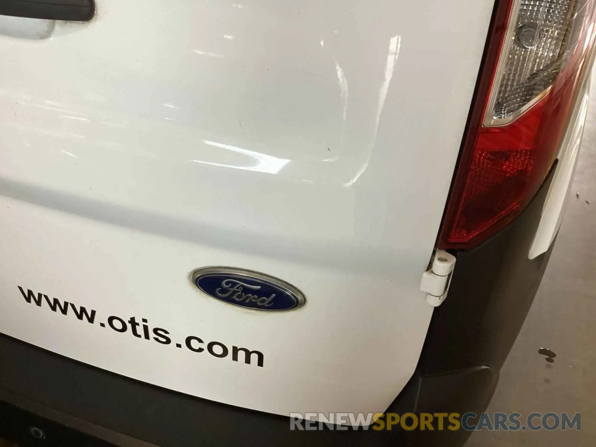 23 fotografías del automóvil dañado NM0LS7E22L1480774 FORD TRANSIT CONNECT 2020