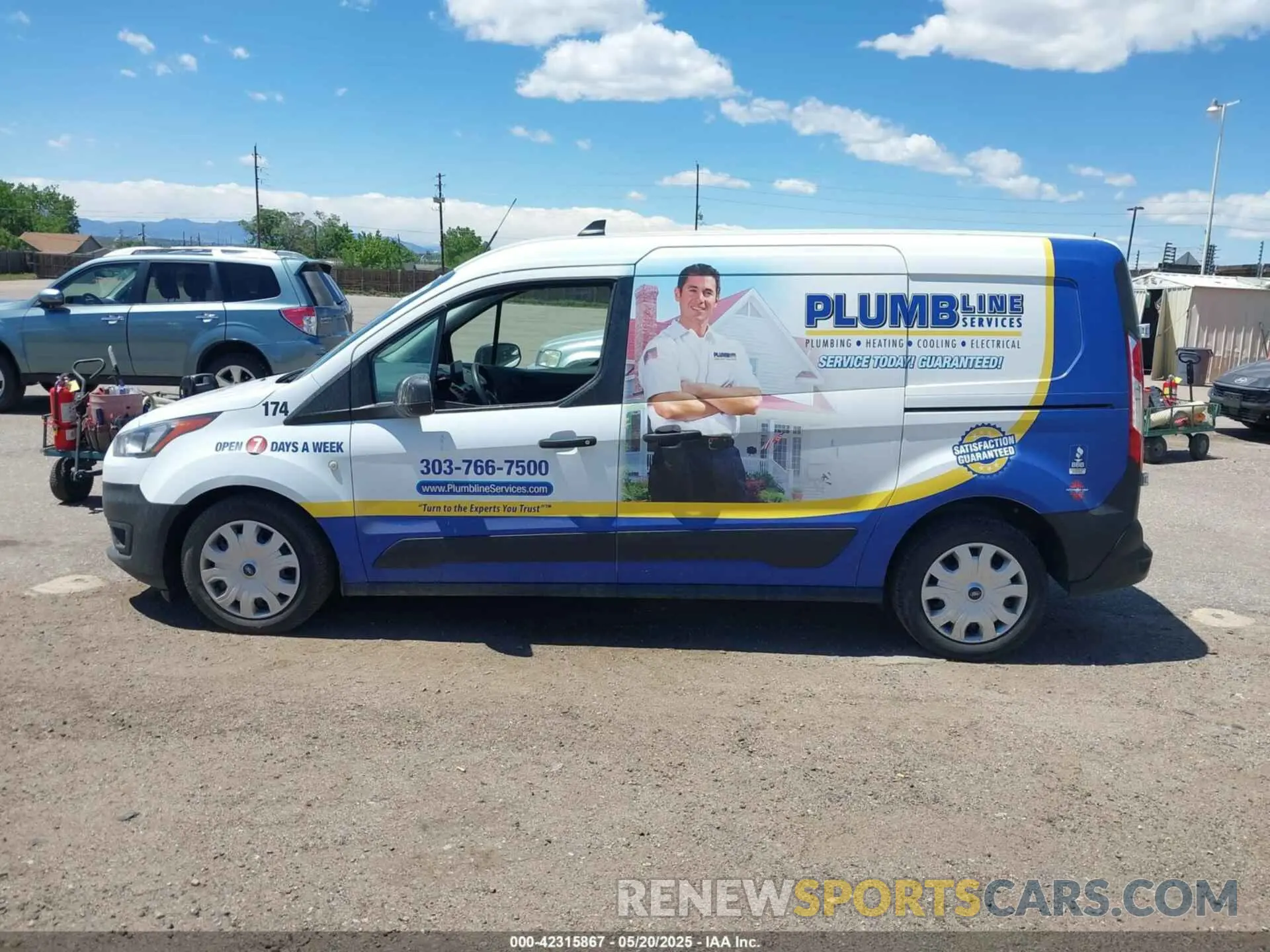 14 fotografías del automóvil dañado NM0LS7E28L1478172 FORD TRANSIT CONNECT 2020