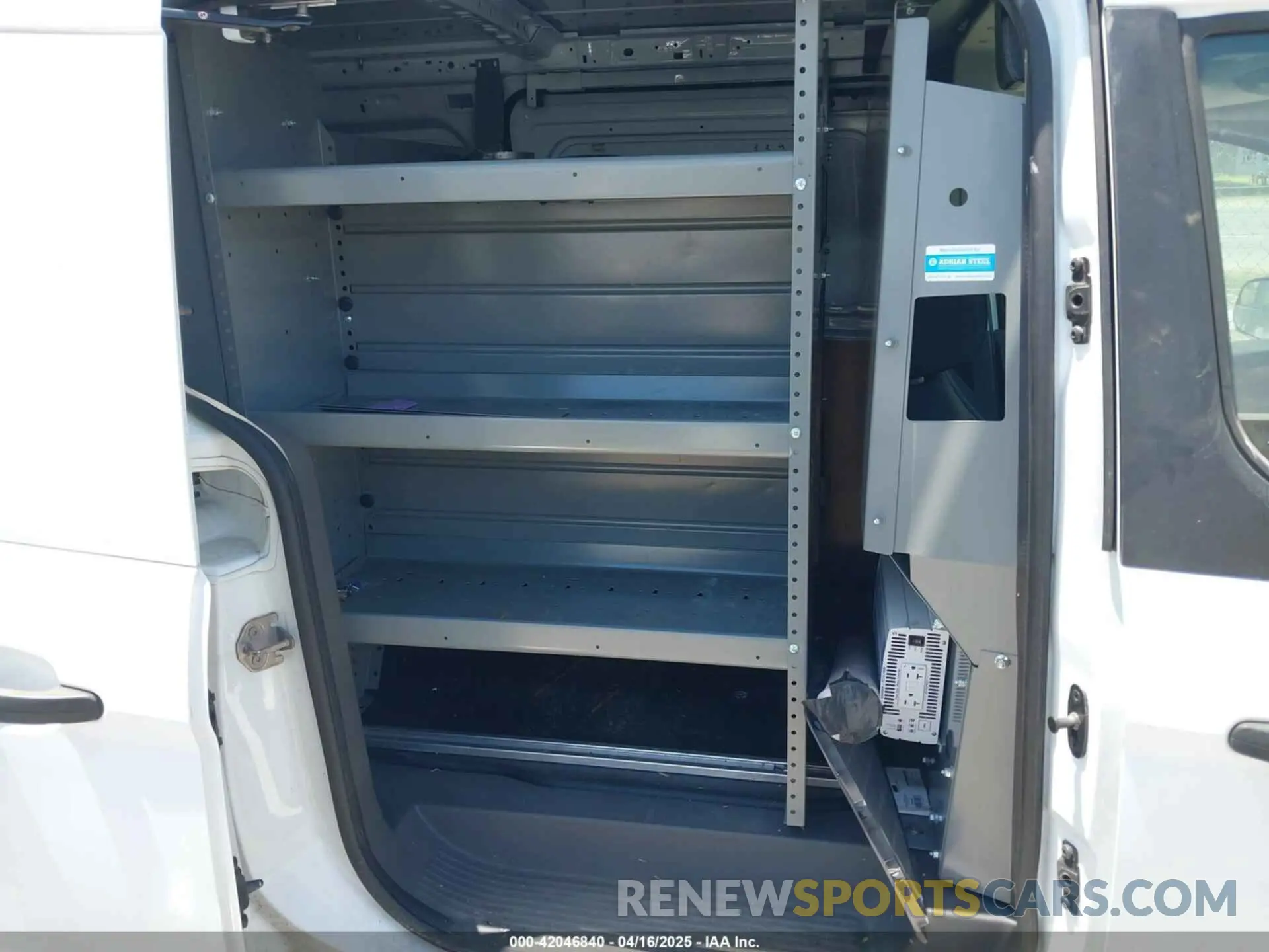 8 fotografías del automóvil dañado NM0LS7E29L1465981 FORD TRANSIT CONNECT 2020