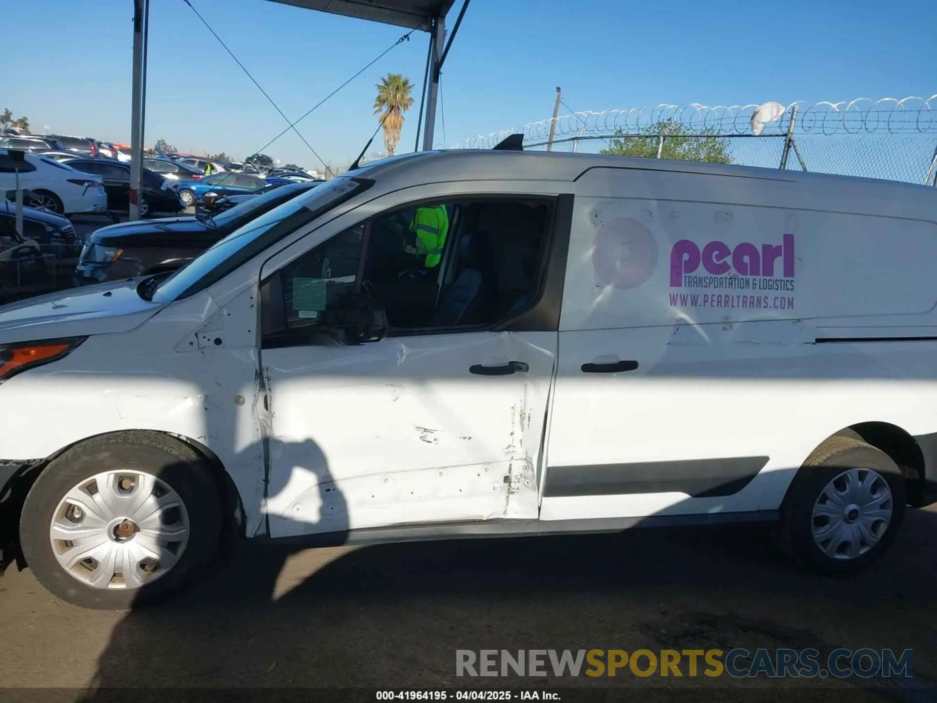 14 fotografías del automóvil dañado NM0LS7E2XL1479999 FORD TRANSIT CONNECT 2020