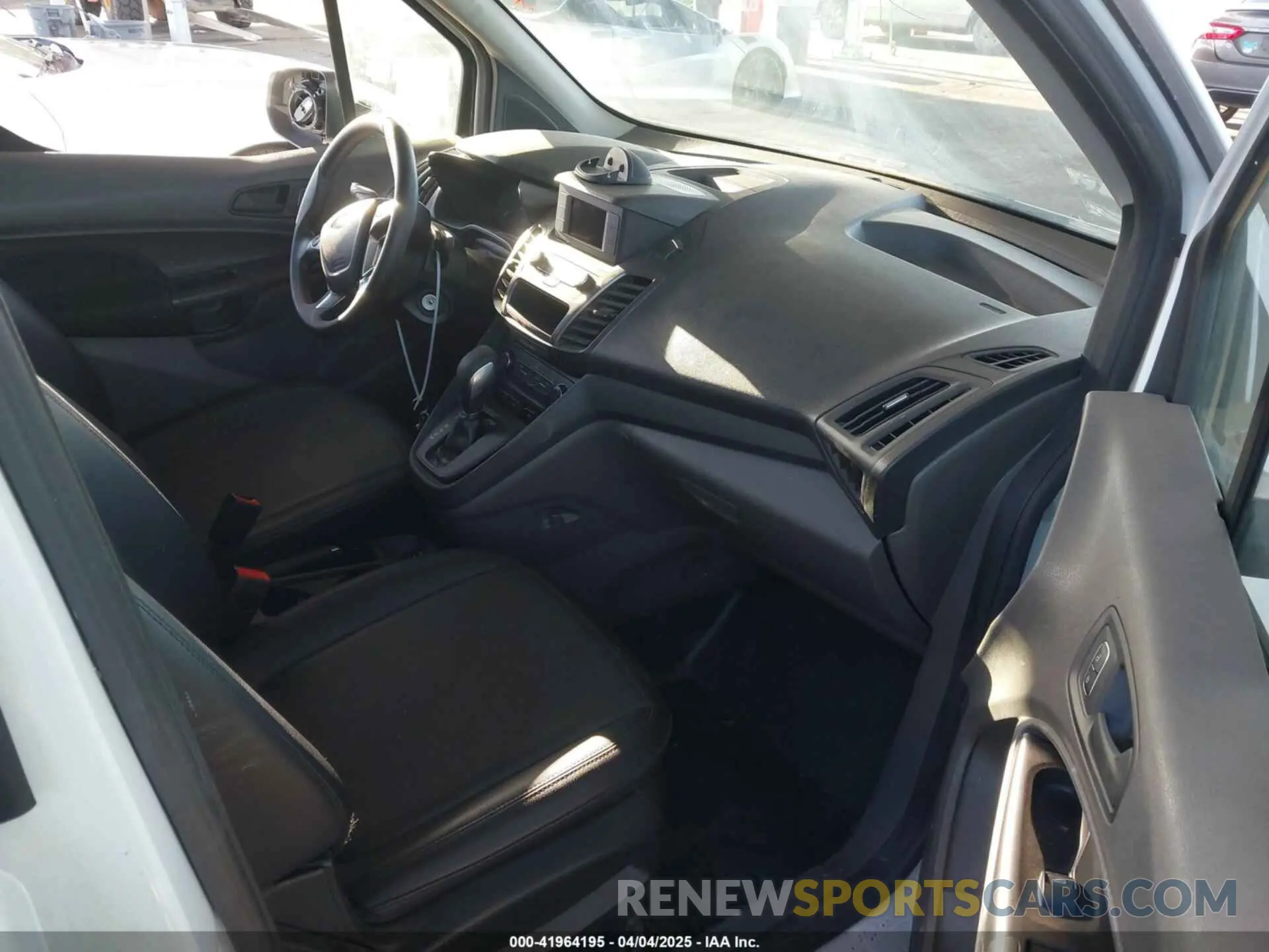 5 fotografías del automóvil dañado NM0LS7E2XL1479999 FORD TRANSIT CONNECT 2020