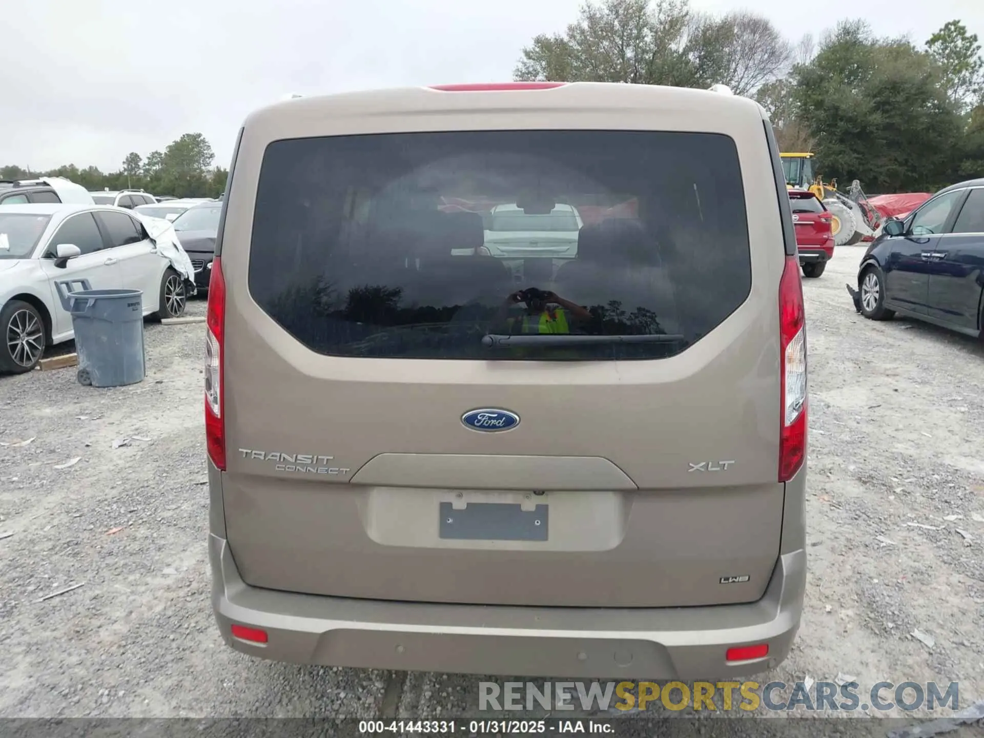 17 fotografías del automóvil dañado NM0GE9F22M1483551 FORD TRANSIT CONNECT 2021