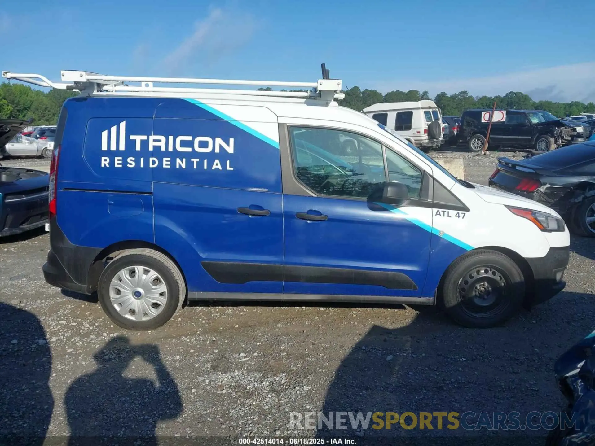 13 fotografías del automóvil dañado NM0LS6E27M1488977 FORD TRANSIT CONNECT 2021
