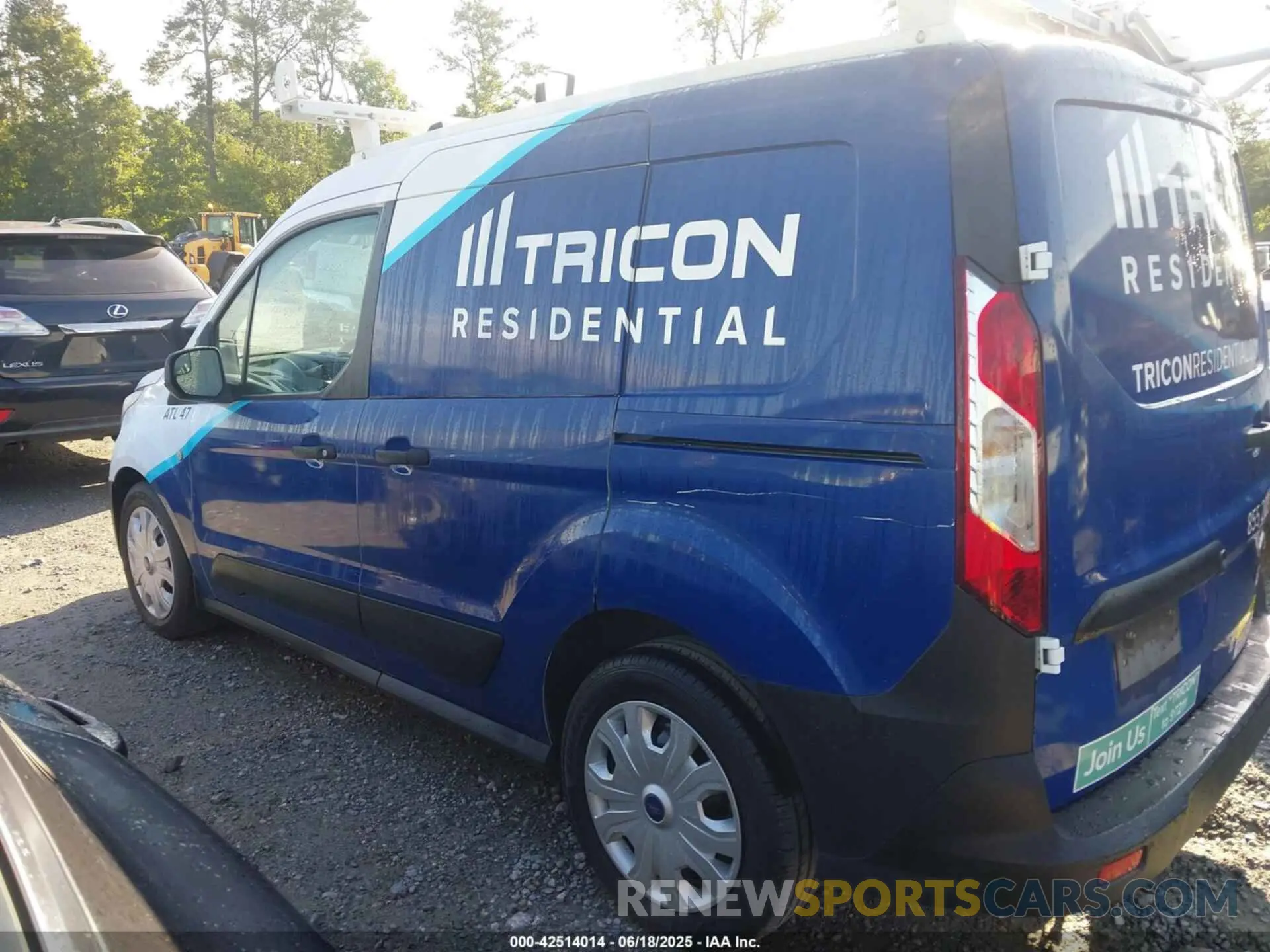 14 fotografías del automóvil dañado NM0LS6E27M1488977 FORD TRANSIT CONNECT 2021