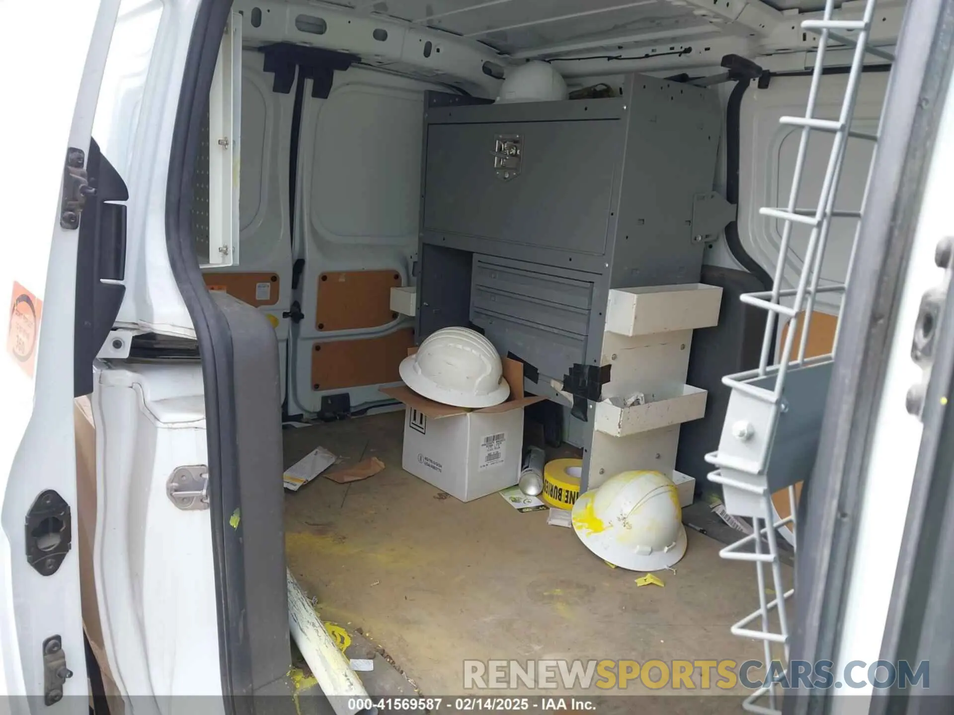 8 fotografías del automóvil dañado NM0LS7E20M1498790 FORD TRANSIT CONNECT 2021