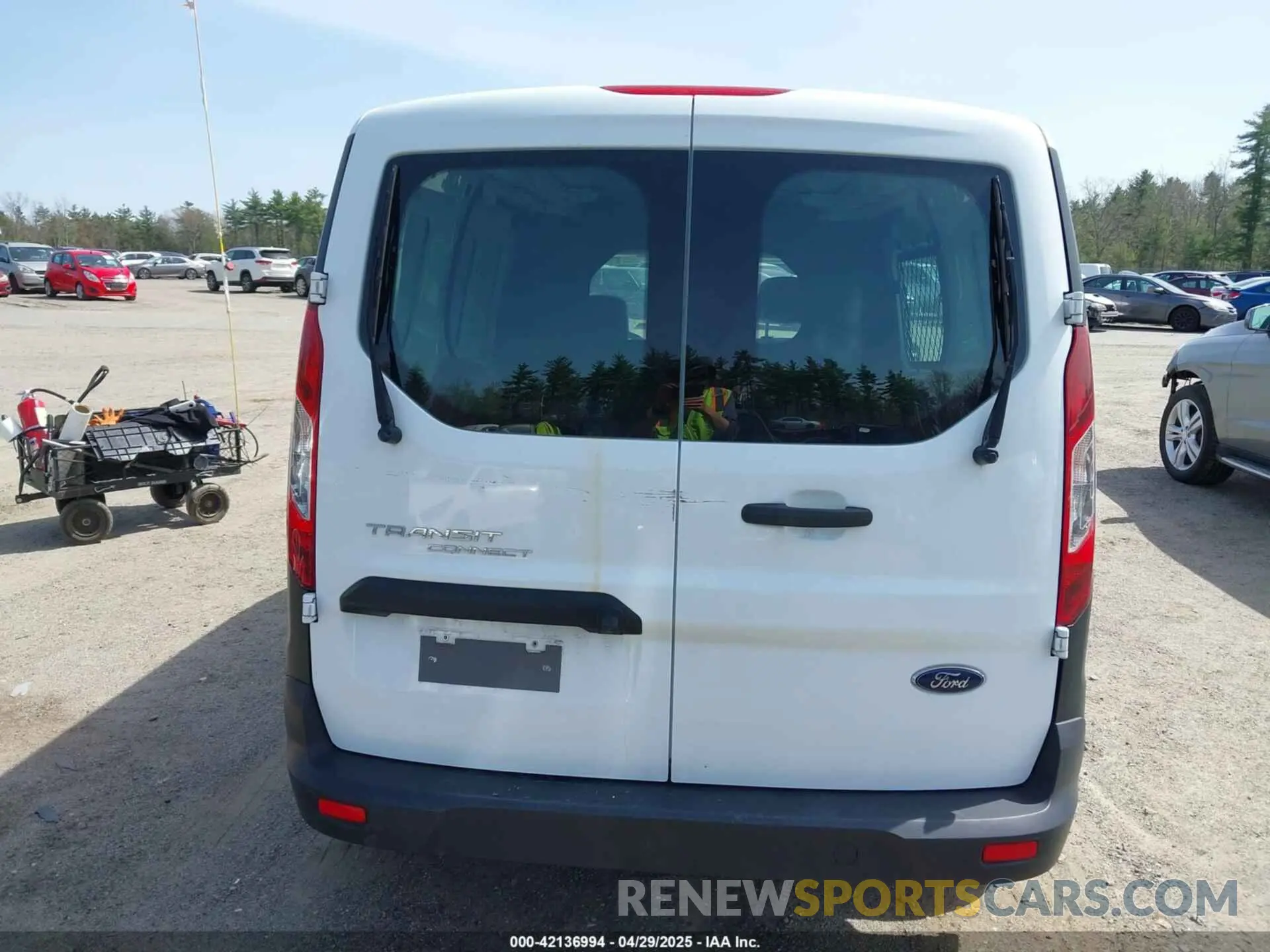 17 fotografías del automóvil dañado NM0LS7E28M1503959 FORD TRANSIT CONNECT 2021
