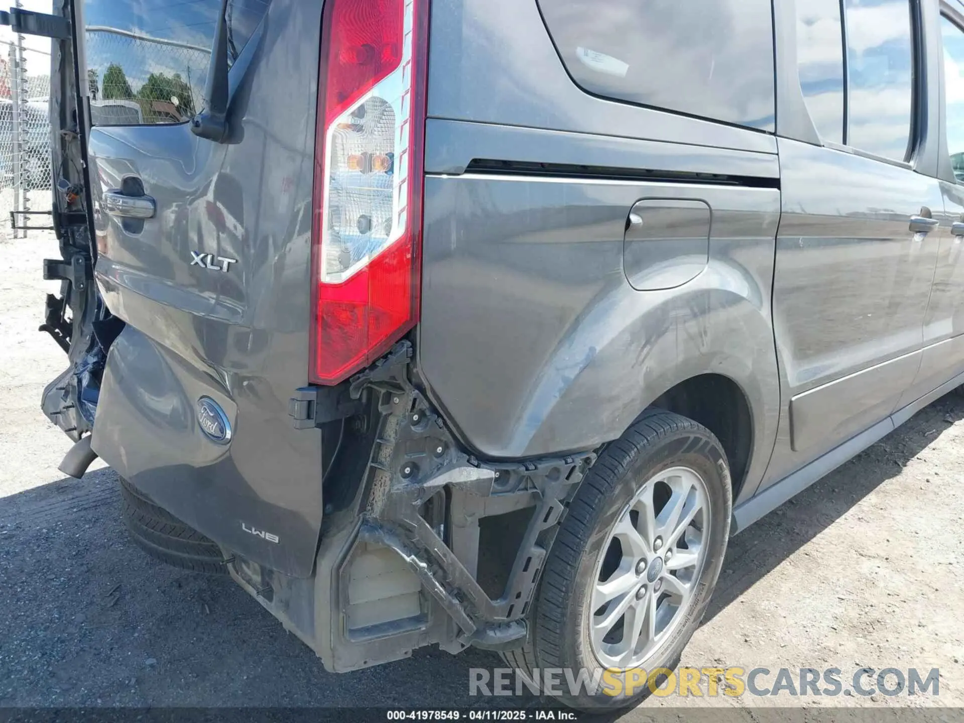 18 fotografías del automóvil dañado NM0GS9F28N1524209 FORD TRANSIT CONNECT 2022