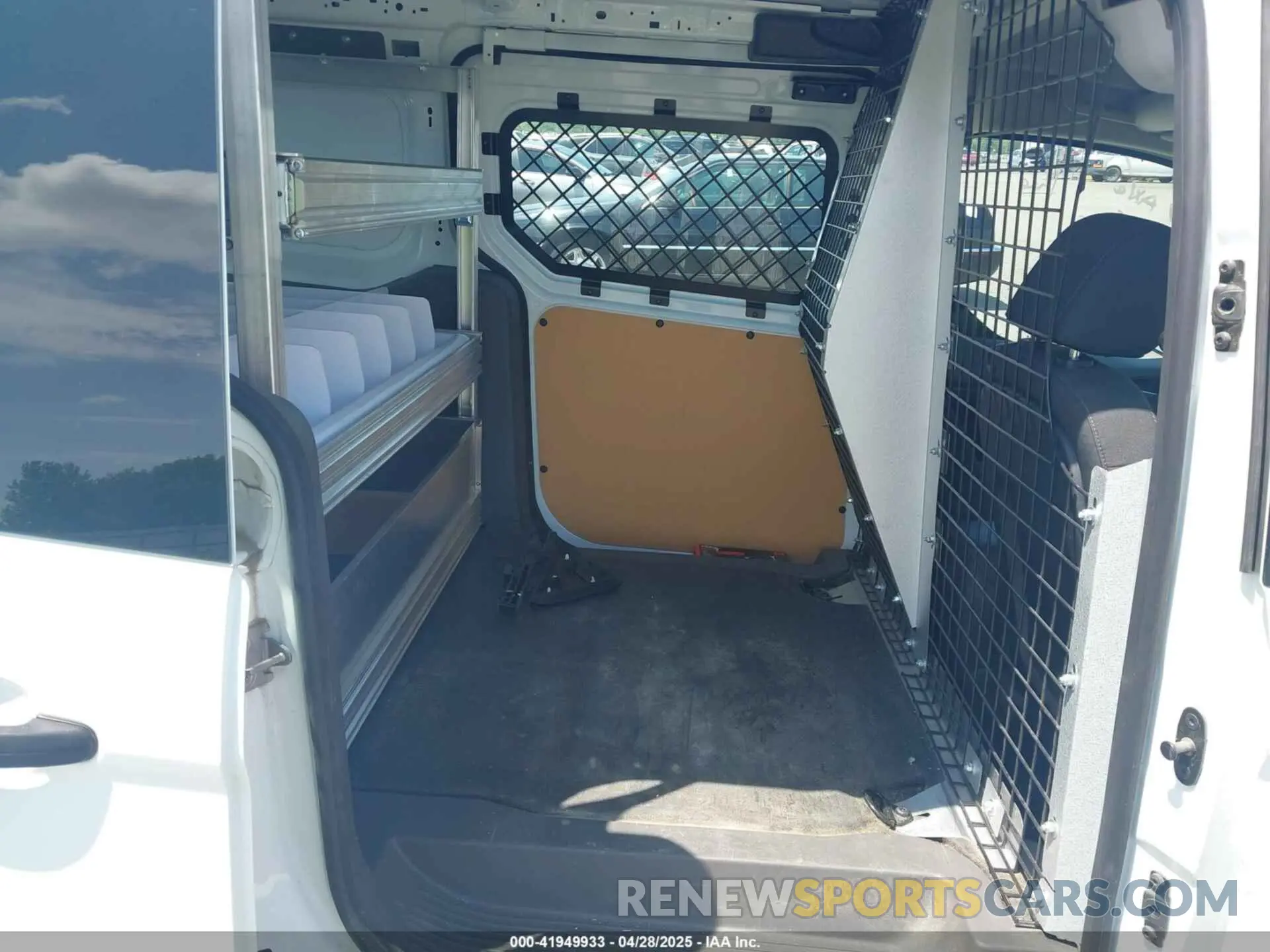 8 fotografías del automóvil dañado NM0LE7T24N1518034 FORD TRANSIT CONNECT 2022