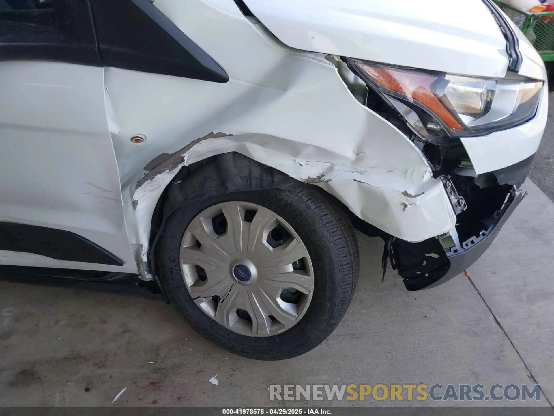 6 fotografías del automóvil dañado NM0LS7S24N1508002 FORD TRANSIT CONNECT 2022