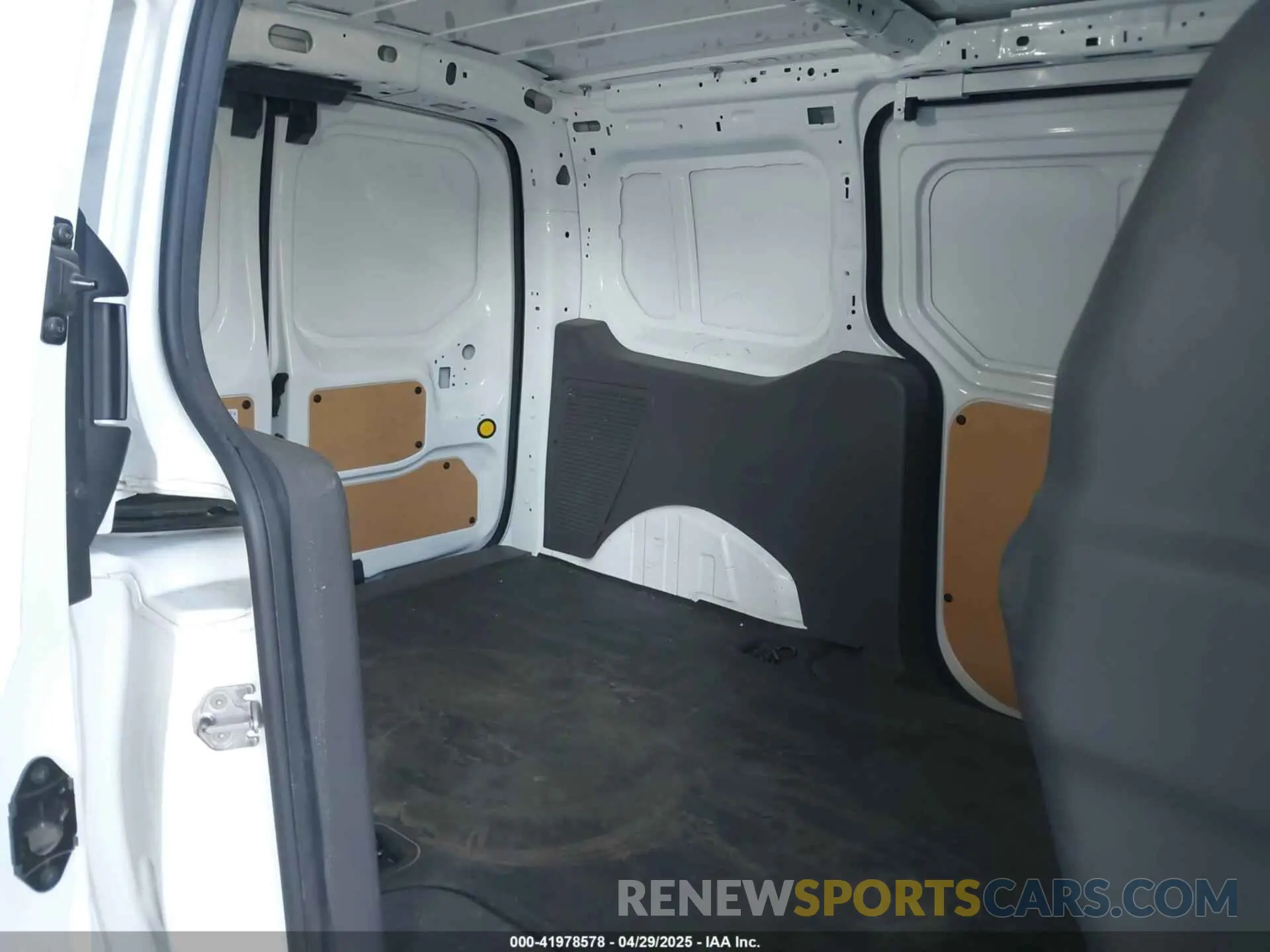 8 fotografías del automóvil dañado NM0LS7S24N1508002 FORD TRANSIT CONNECT 2022