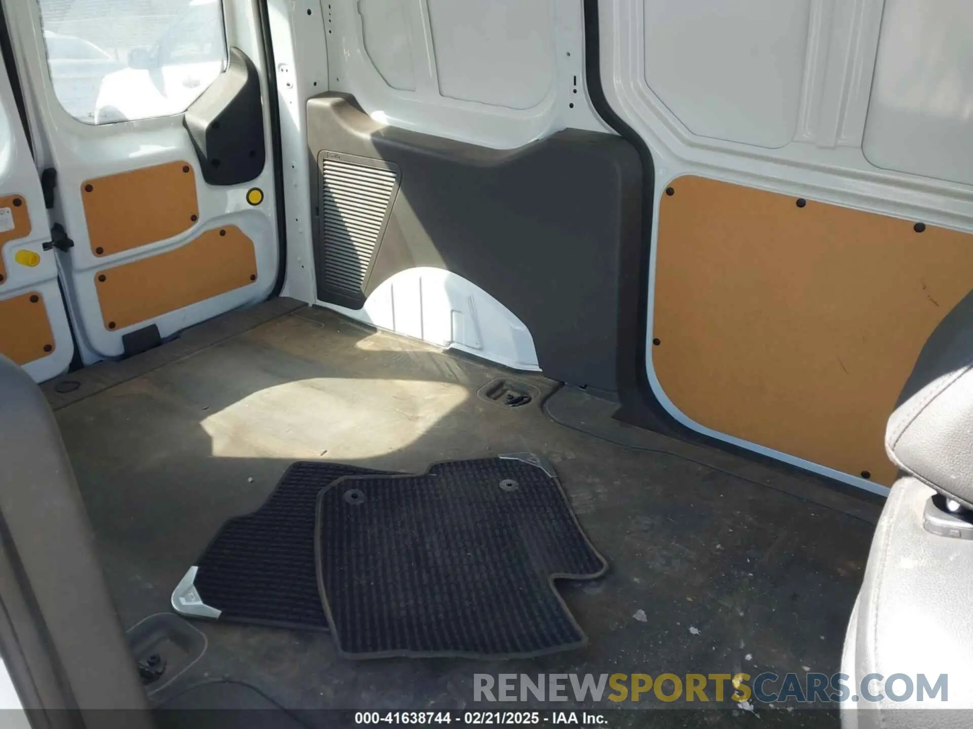 8 fotografías del automóvil dañado NM0LS7S28N1521643 FORD TRANSIT CONNECT 2022