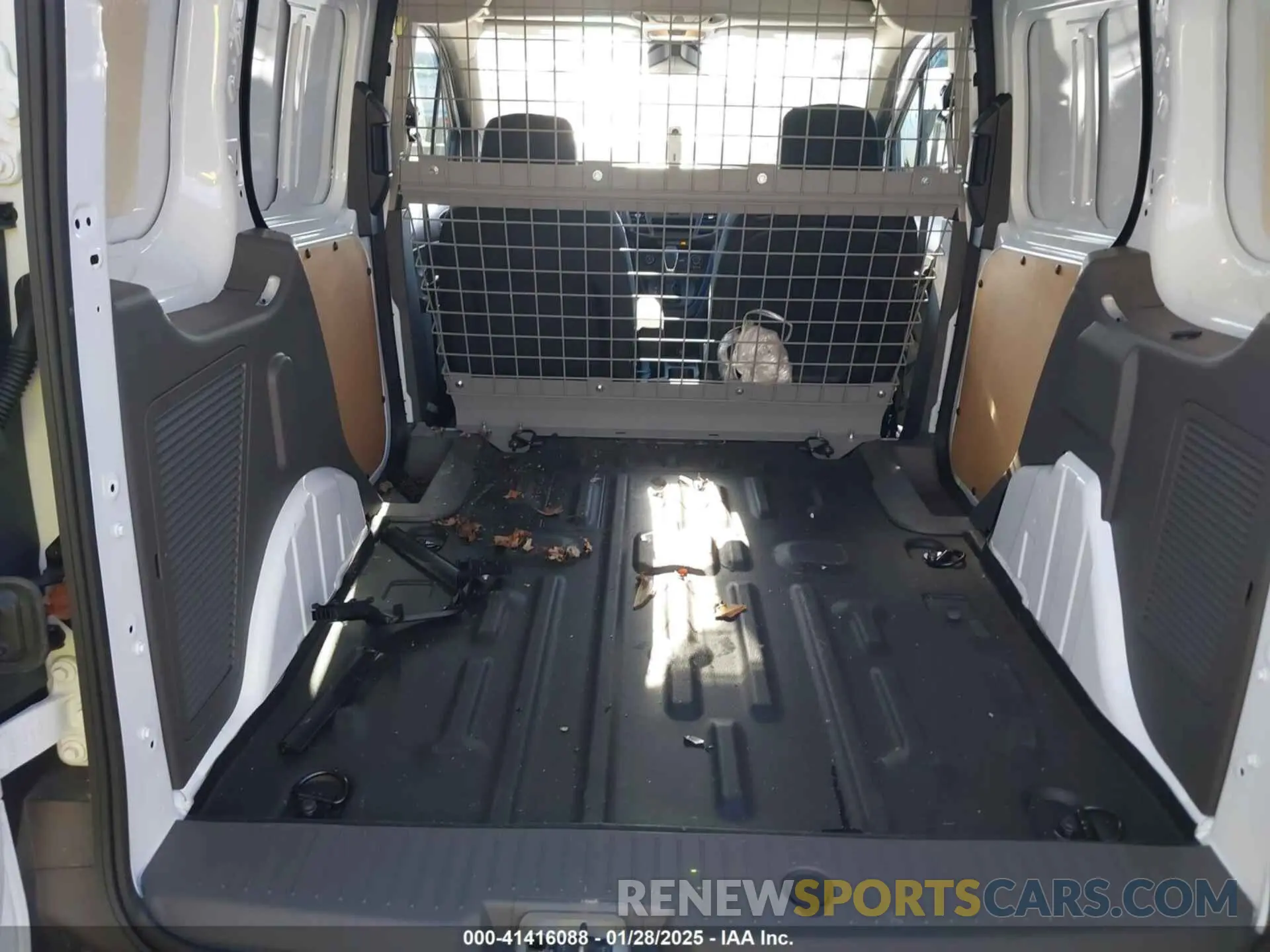 8 fotografías del automóvil dañado NM0LS6S27P1565825 FORD TRANSIT CONNECT 2023