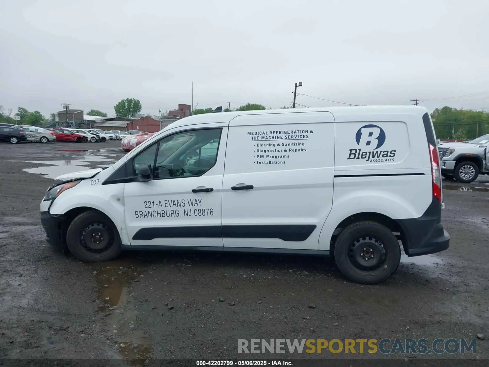 14 fotografías del automóvil dañado NM0LS7S26P1565868 FORD TRANSIT CONNECT 2023