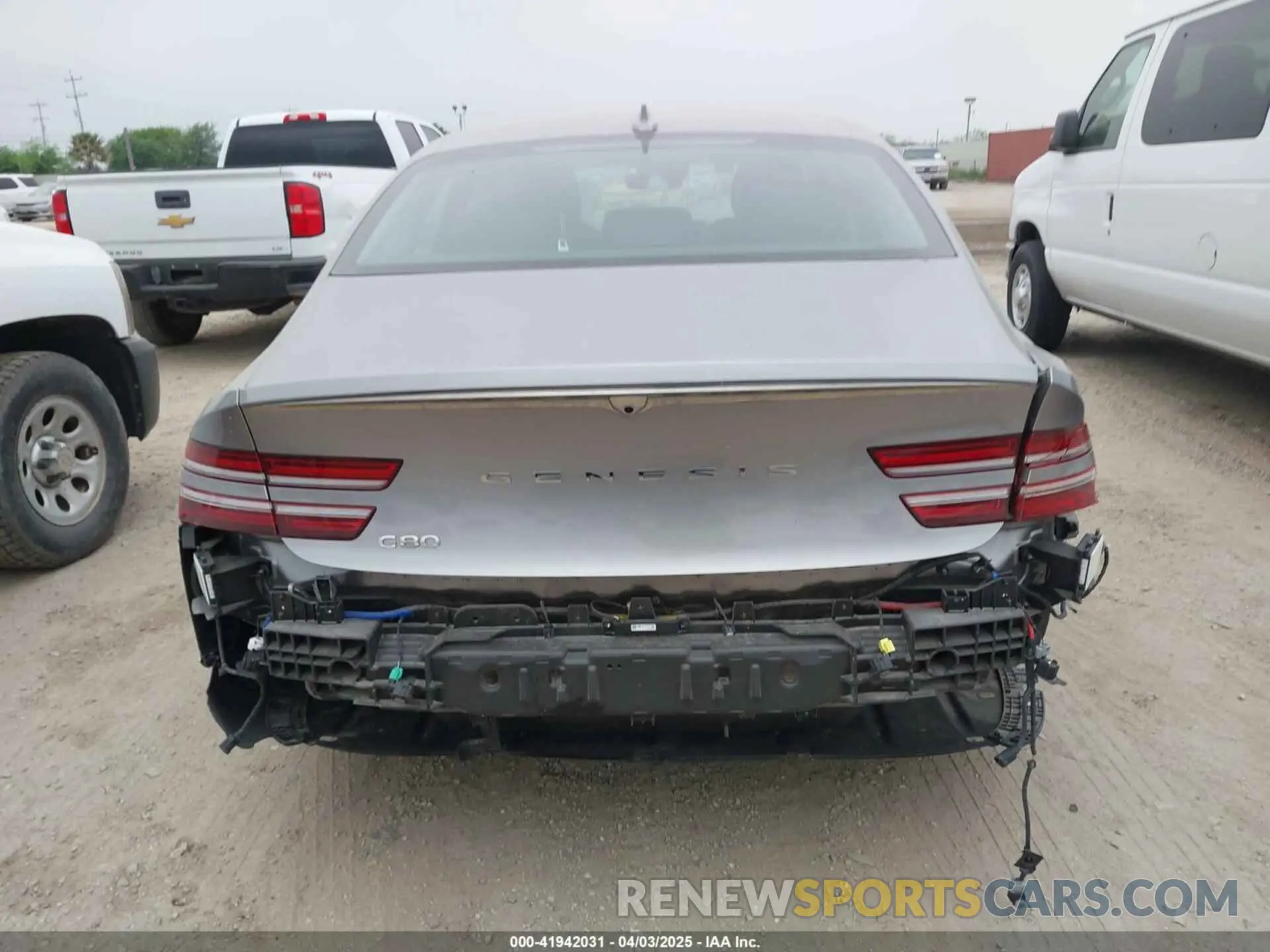 17 fotografías del automóvil dañado KMTGE4S14PU006305 GENESIS ELECTRIFIED G80 2023