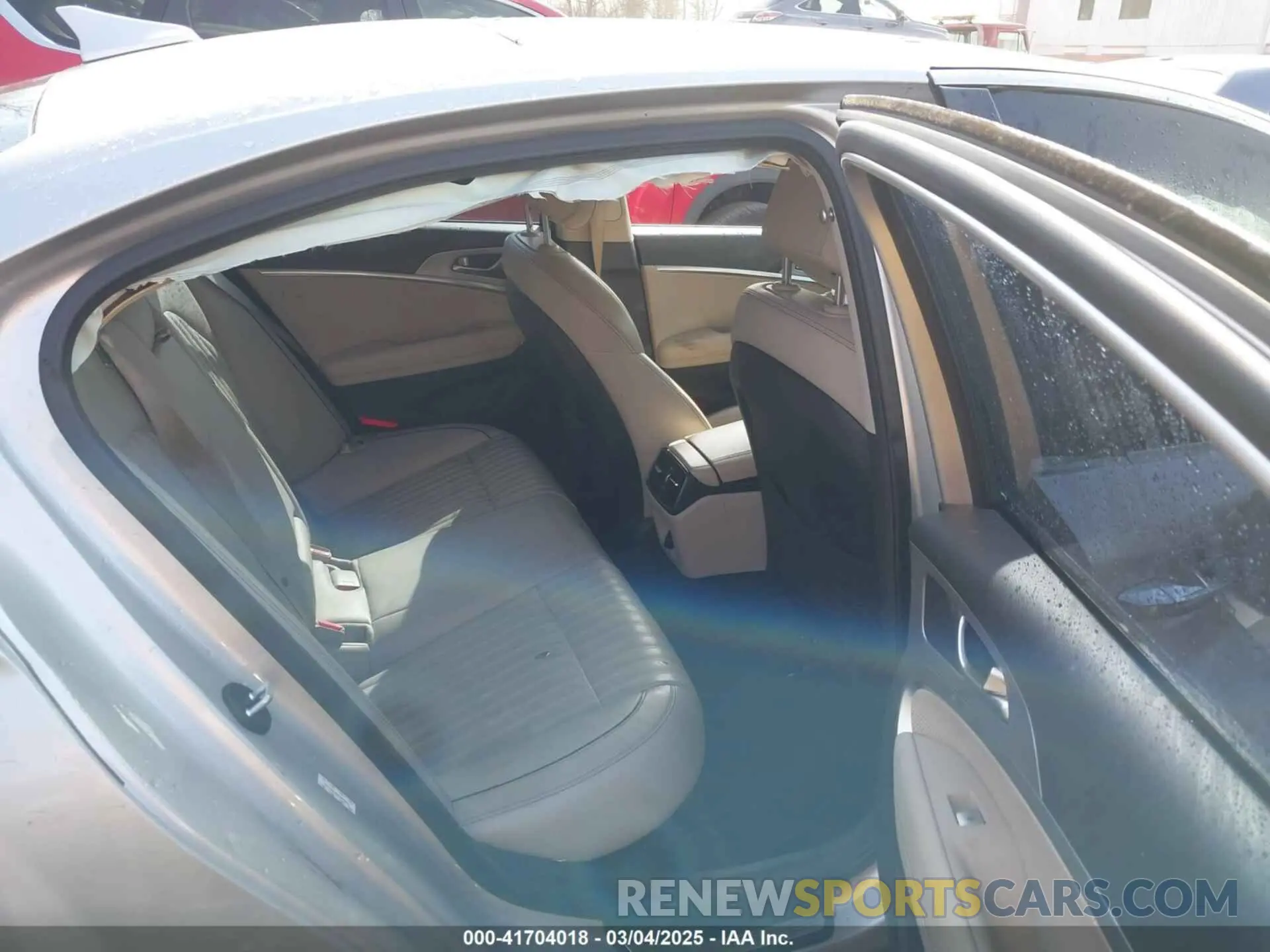 8 fotografías del automóvil dañado KMTG34LA5KU026611 GENESIS G70 2019