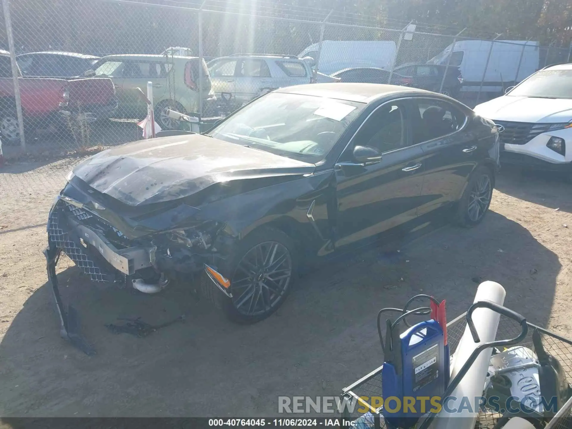2 fotografías del automóvil dañado KMTG34LA5KU044008 GENESIS G70 2019