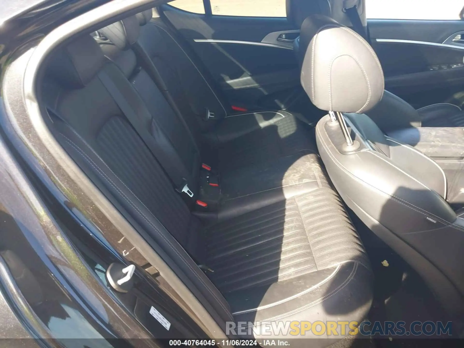 8 fotografías del automóvil dañado KMTG34LA5KU044008 GENESIS G70 2019