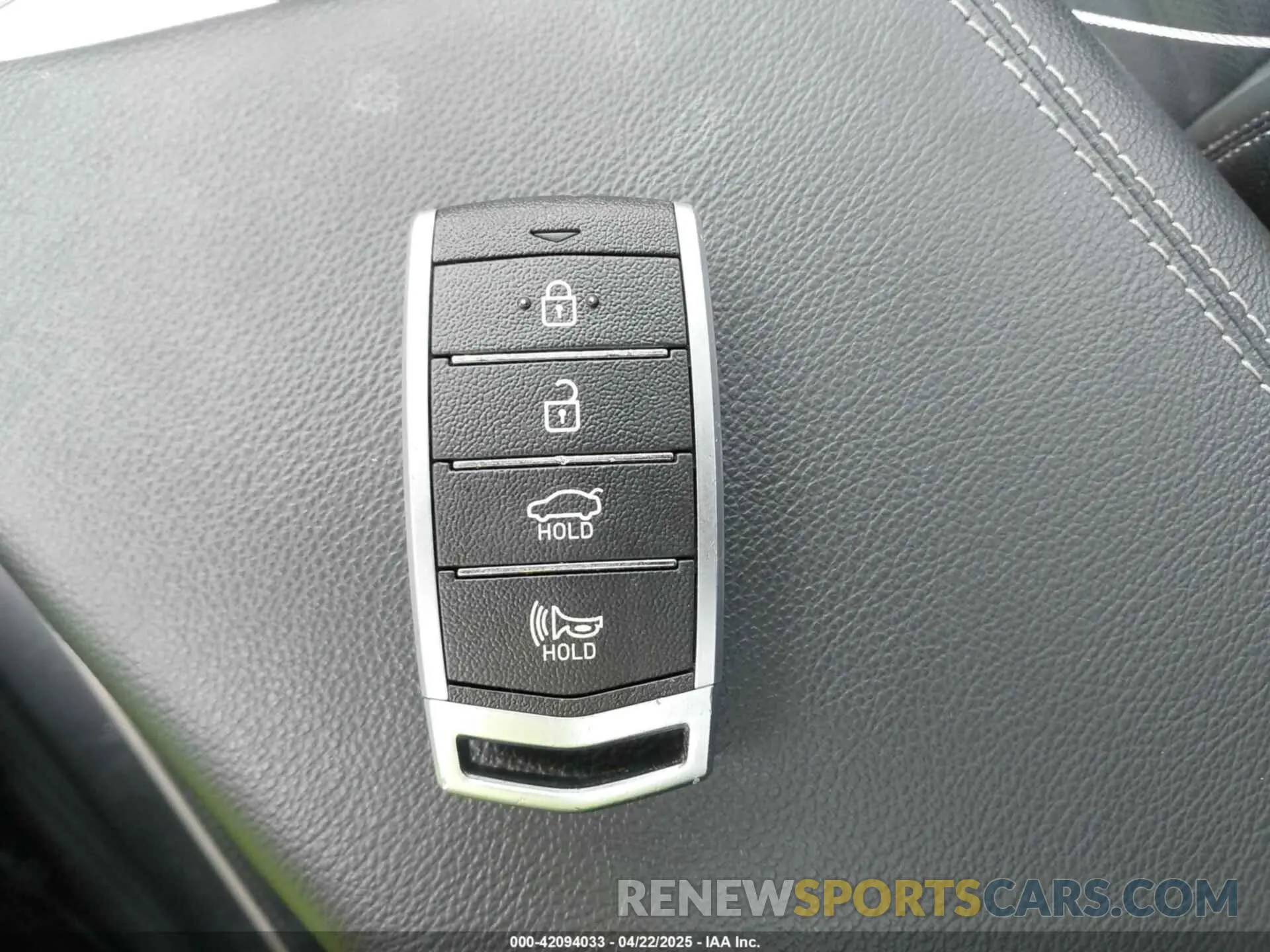 11 fotografías del automóvil dañado KMTG34LAXKU023204 GENESIS G70 2019