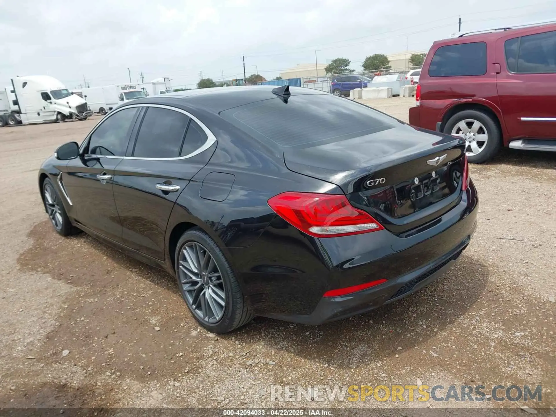 3 fotografías del automóvil dañado KMTG34LAXKU023204 GENESIS G70 2019
