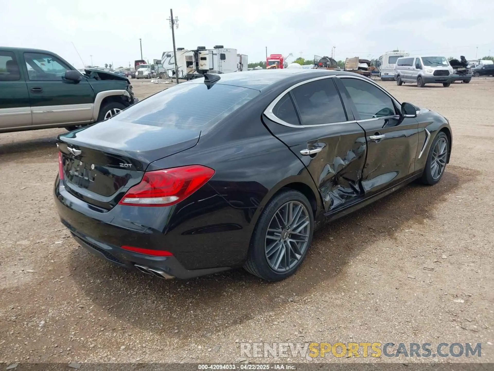 4 fotografías del automóvil dañado KMTG34LAXKU023204 GENESIS G70 2019