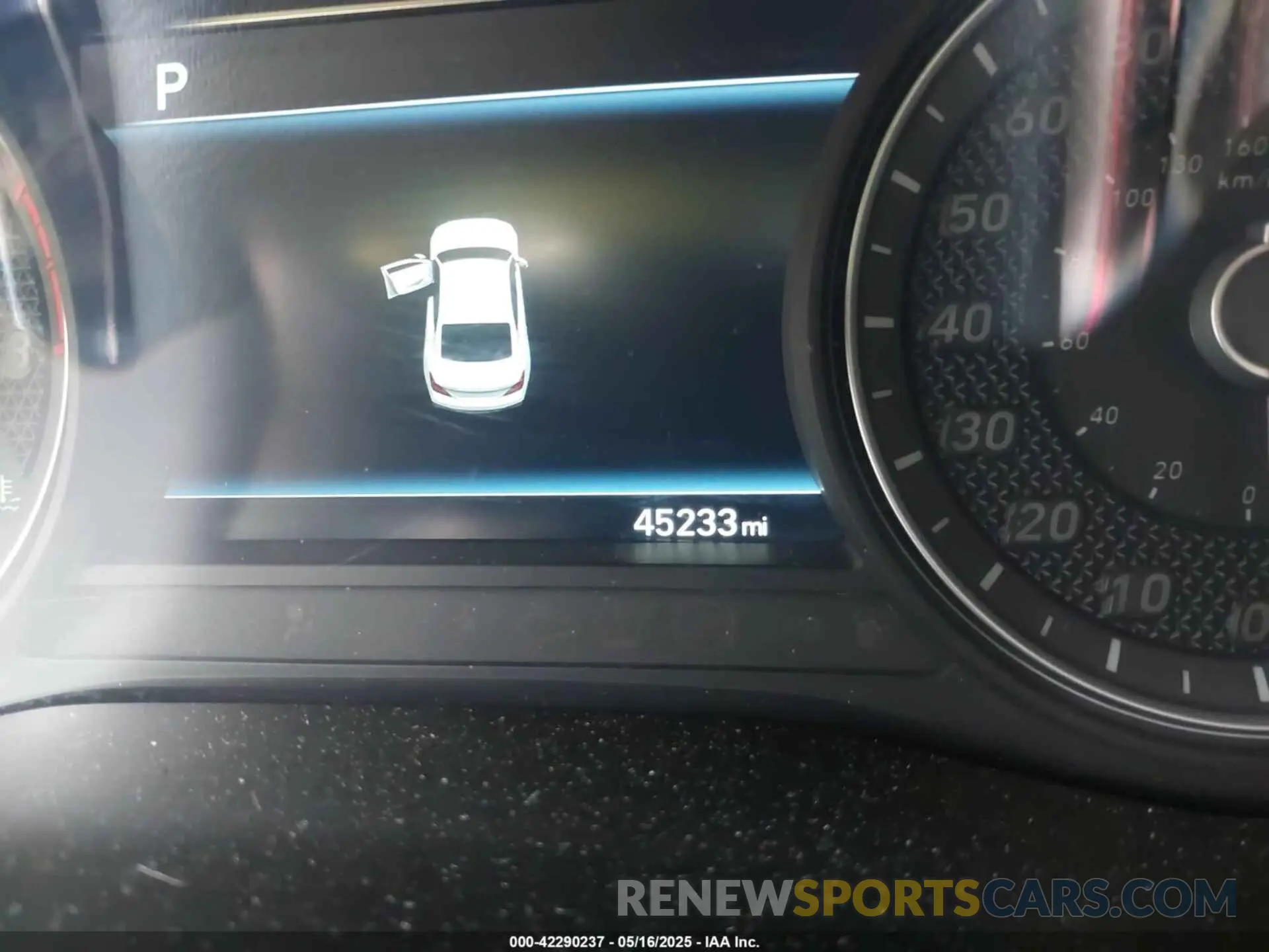 15 fotografías del automóvil dañado KMTG34LE1KU040136 GENESIS G70 2019