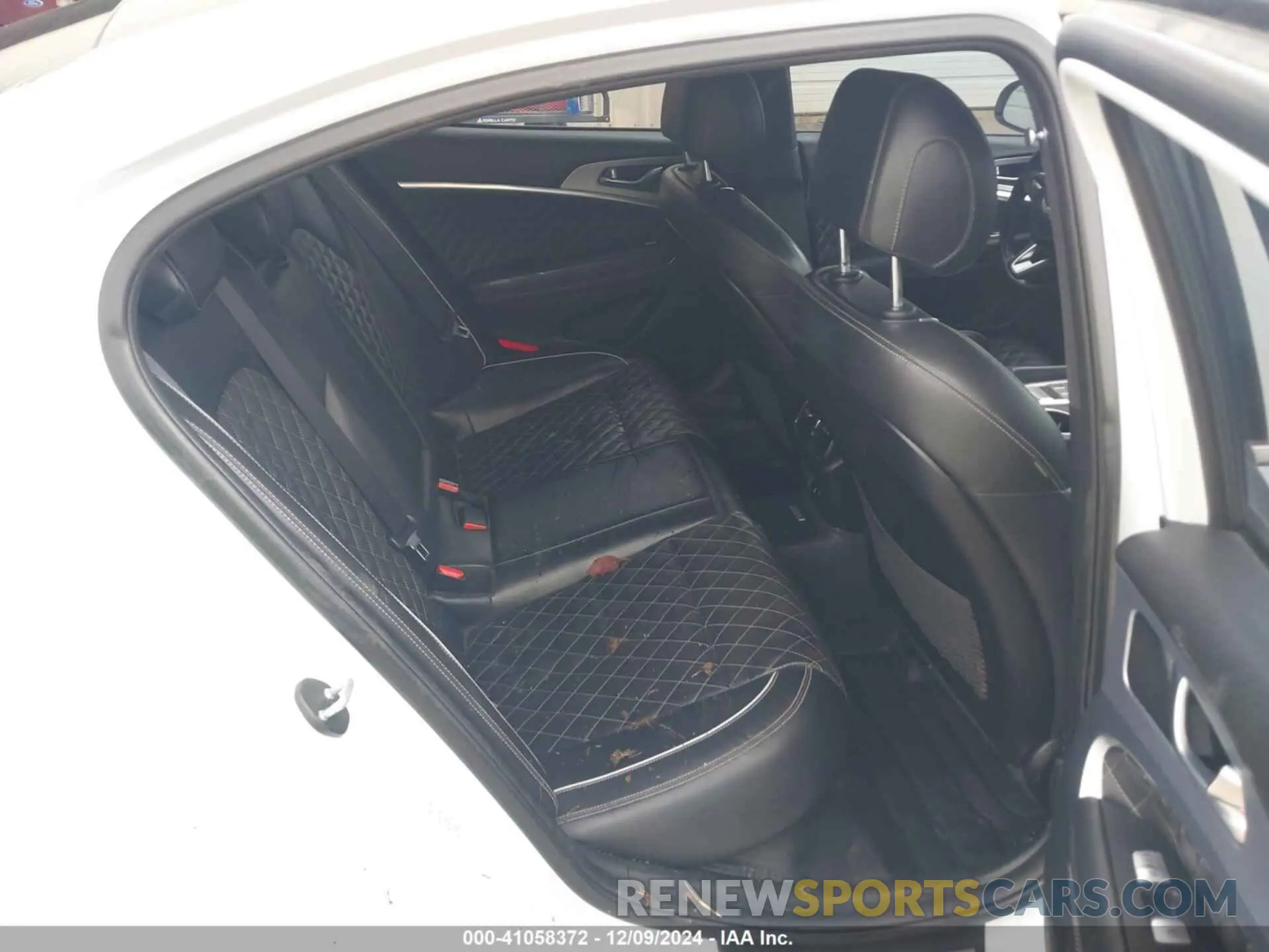 8 fotografías del automóvil dañado KMTG34LE9KU027098 GENESIS G70 2019
